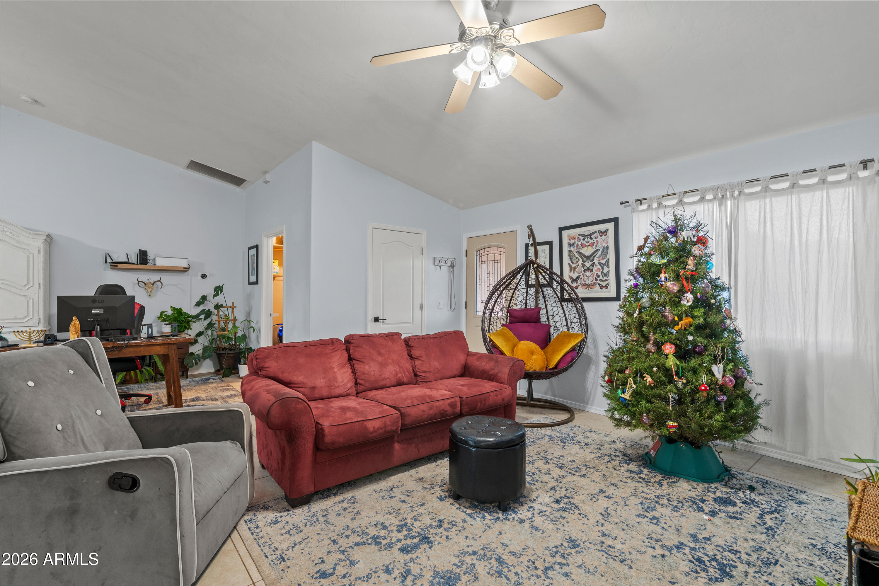 5525 S SAN PAULO Avenue