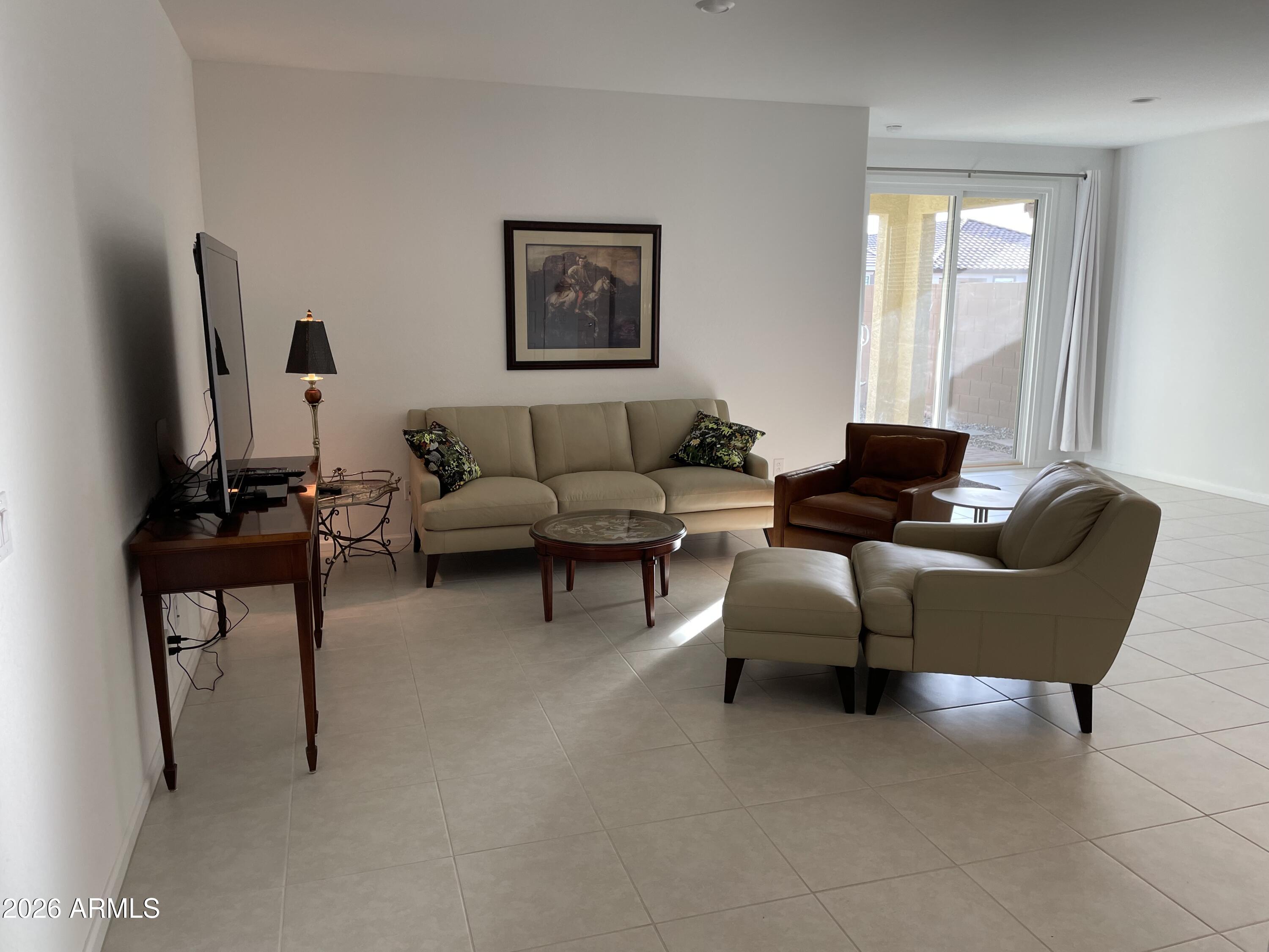 3009 E RIDING BOOT Way