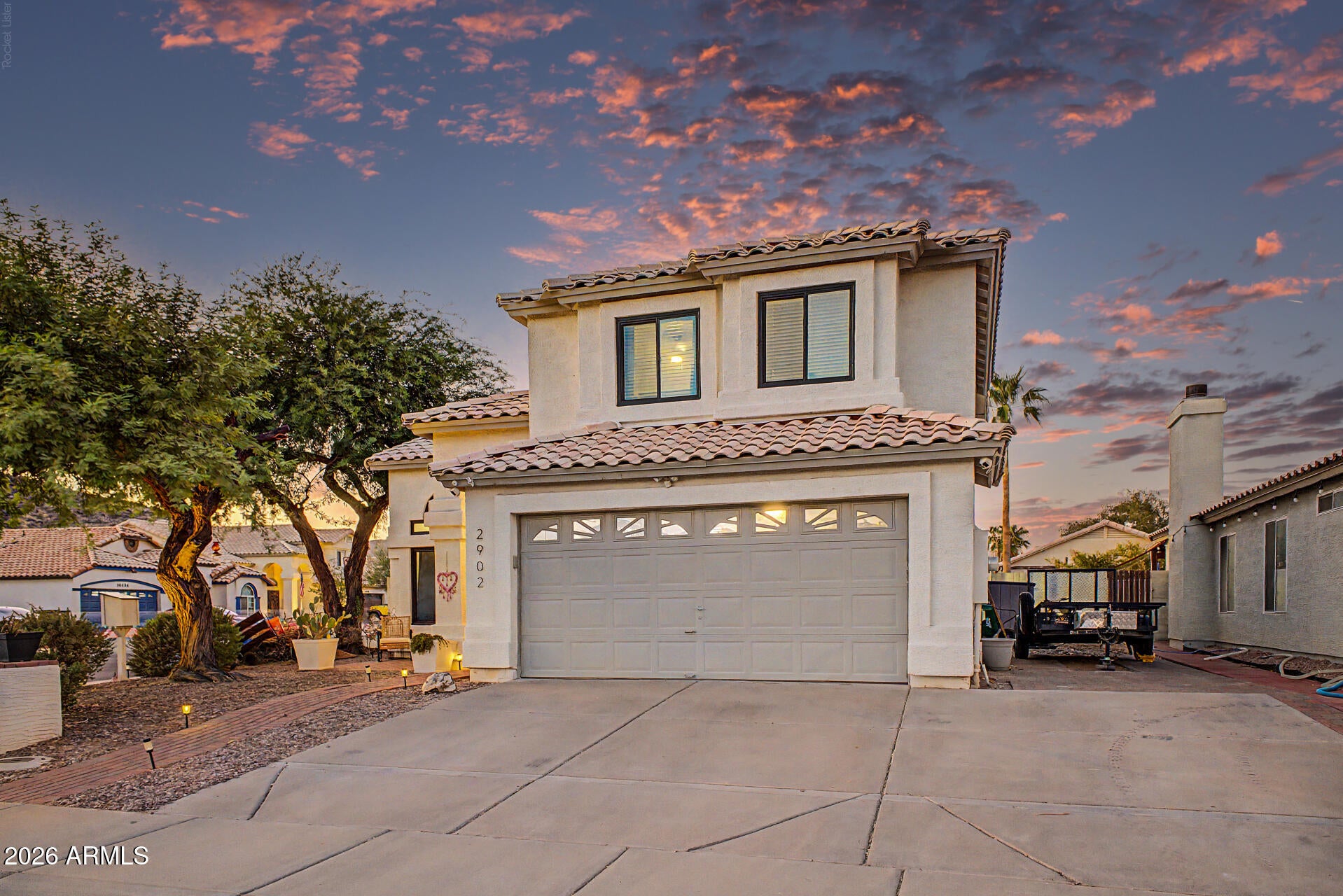 2902 E SALTSAGE Drive