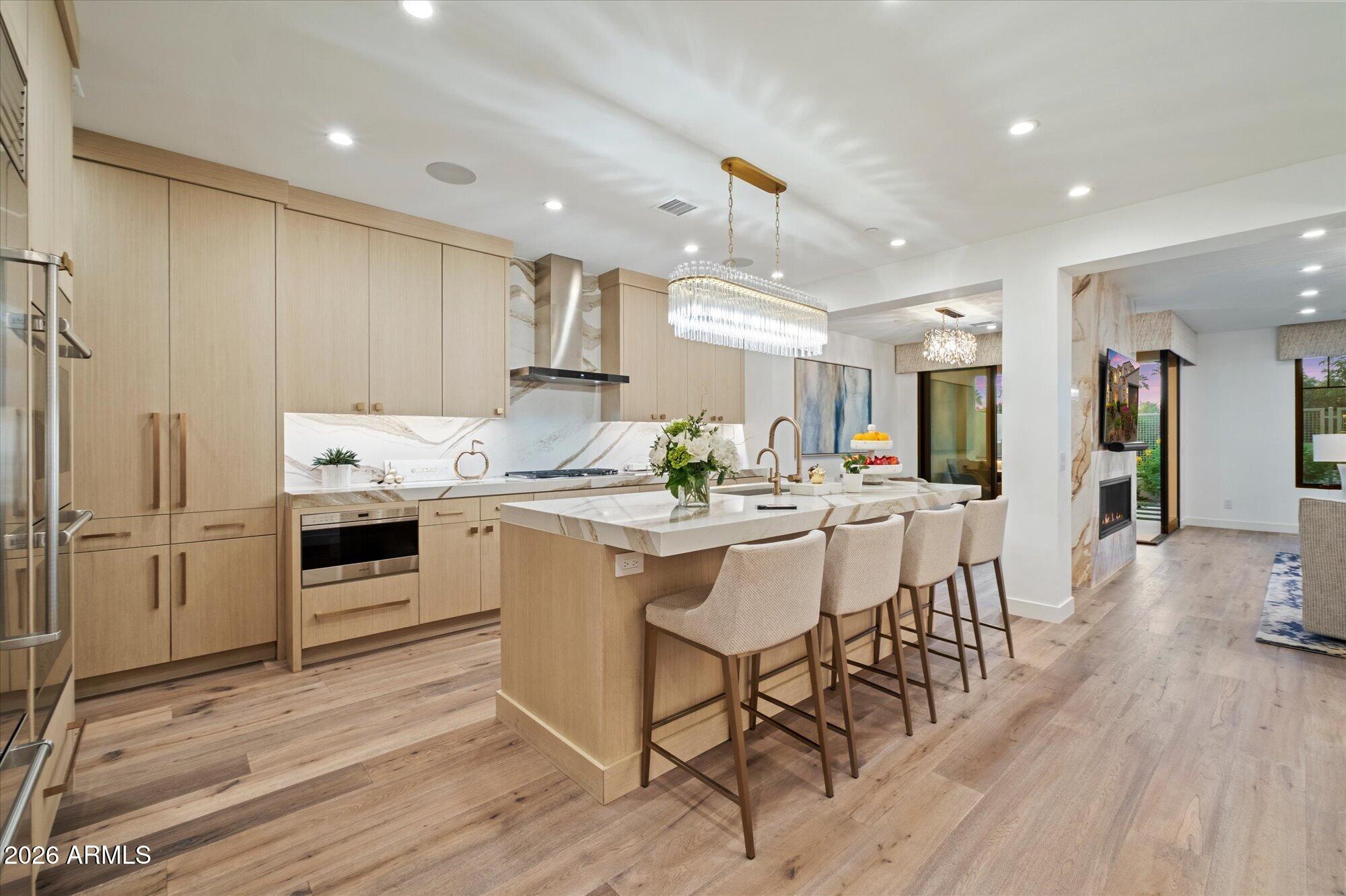 6500 E CAMELBACK Road 1009