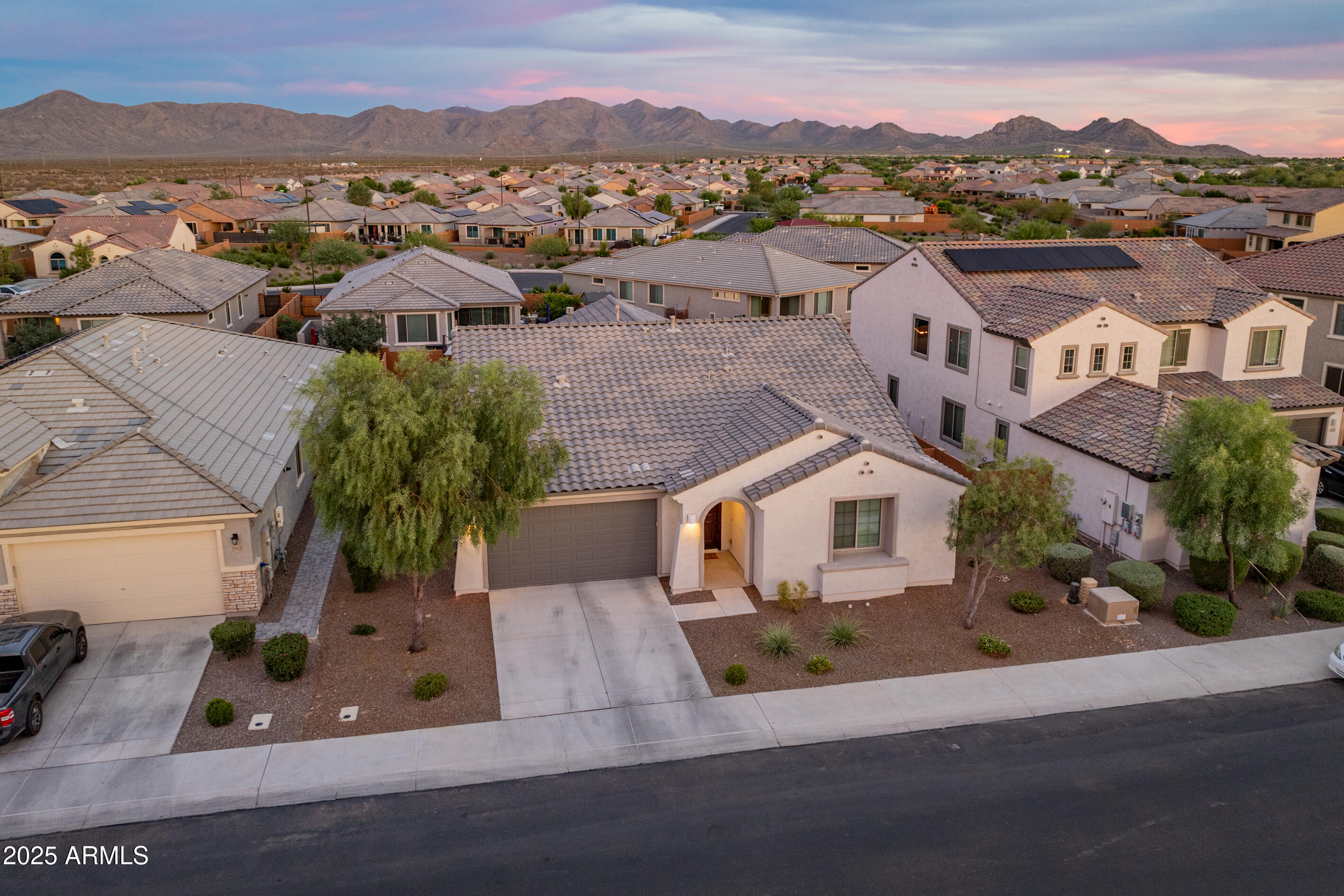 25967 W SANDS Drive
