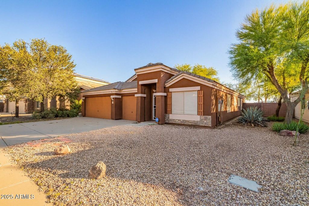 Photo of 1773 E Cardinal Drive, Casa Grande, AZ 85122 (MLS # 6954649)