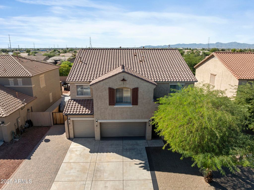 Photo of 806 S 118th Lane, Avondale, AZ 85323 (MLS # 6935413)