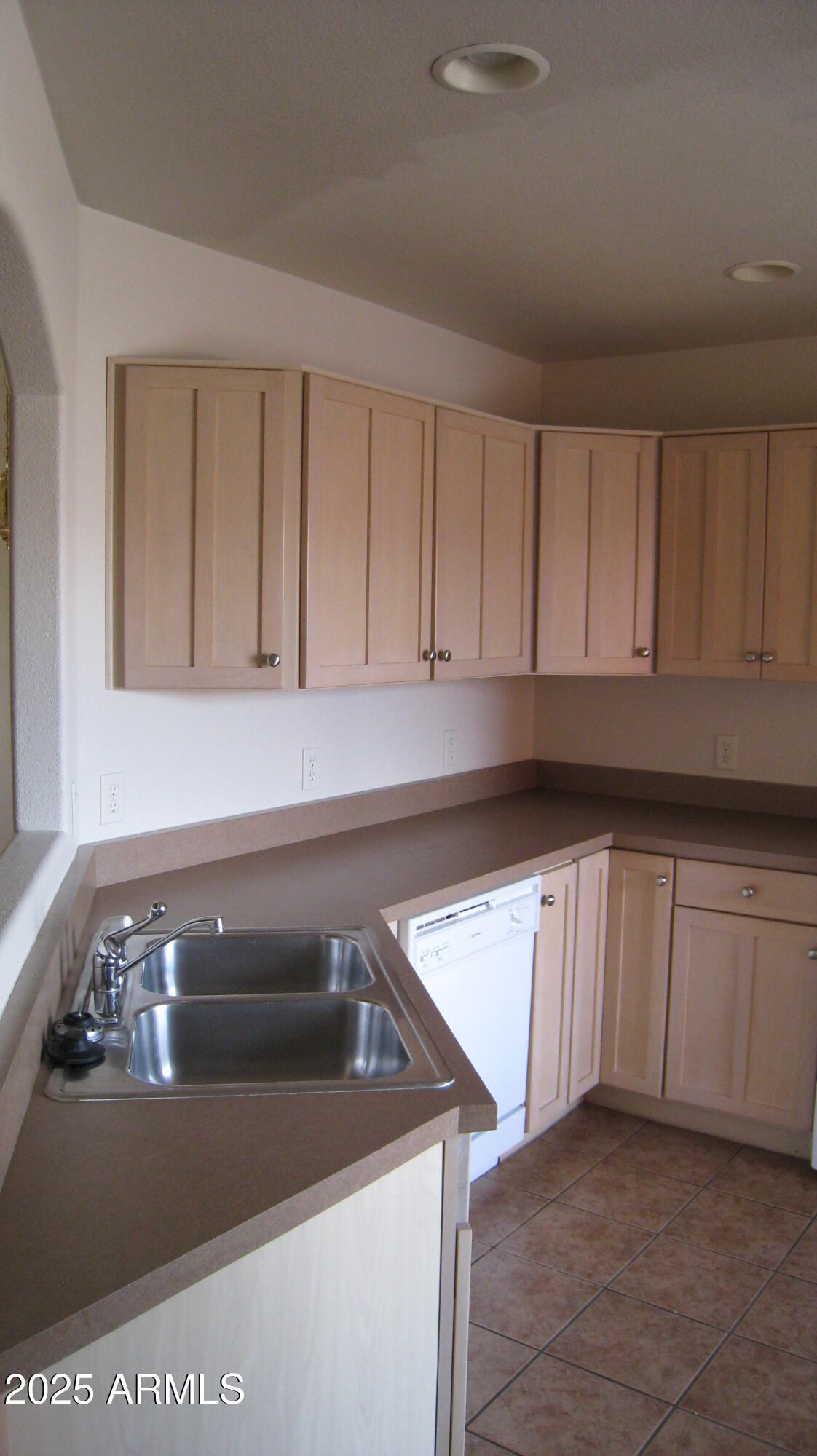 OCOTILLO COURT - Residential Lease