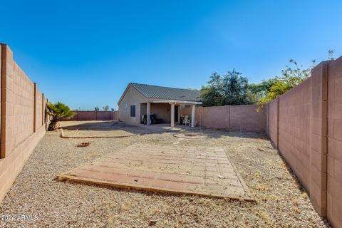 A home in El Mirage