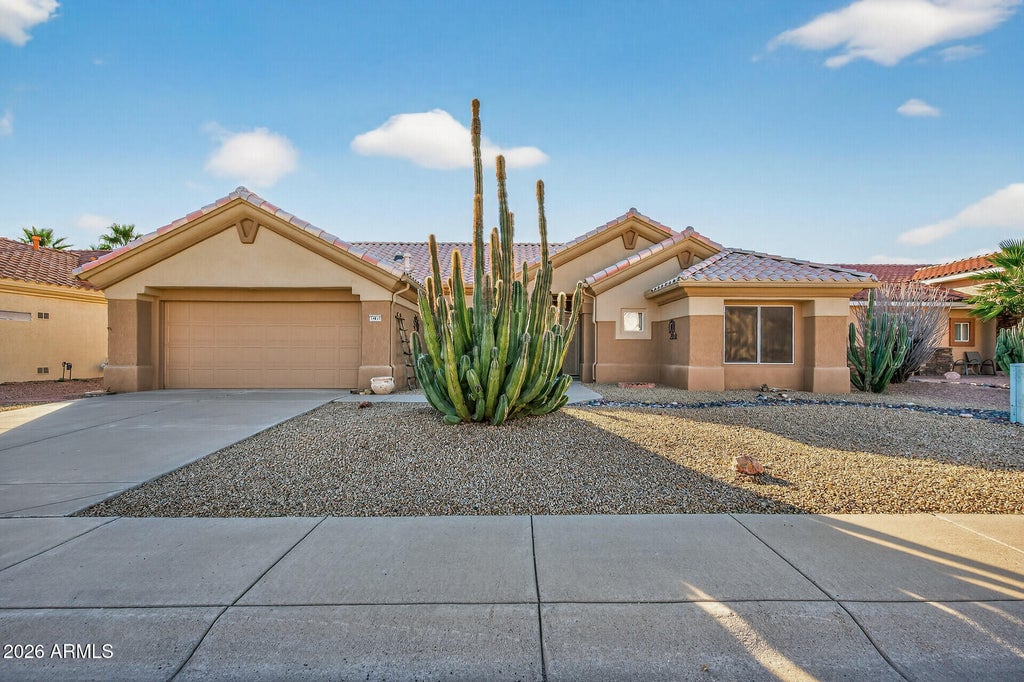 Photo of 14833 W Tomahawk Way, Sun City West, AZ 85375 (MLS # 7083879)