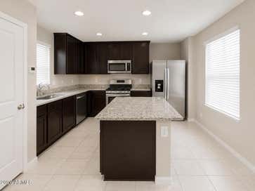 8247 W ILLINI Street Phoenix AZ 85043