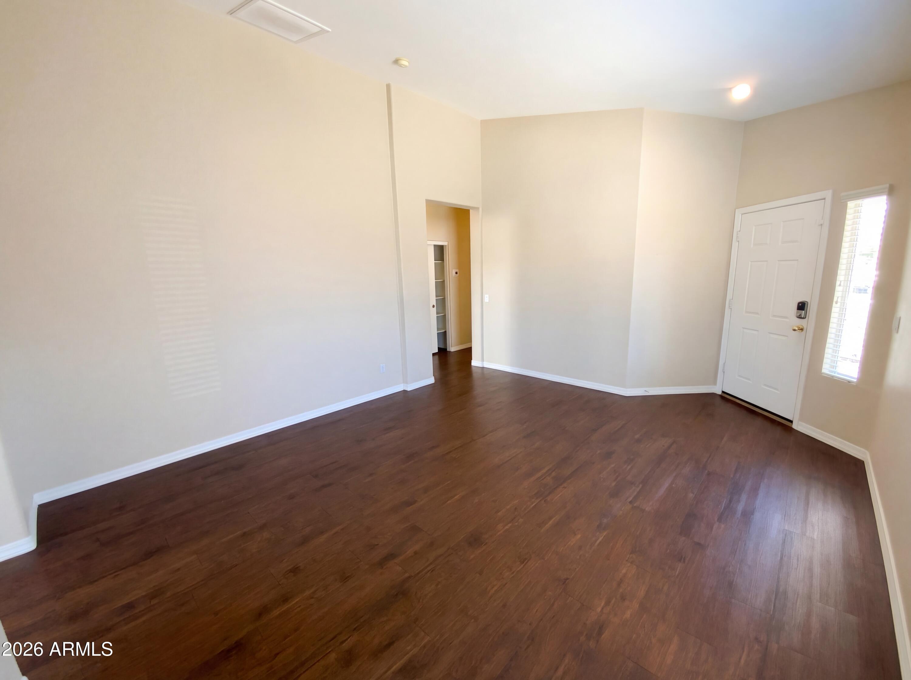 3938 W HACKAMORE Drive