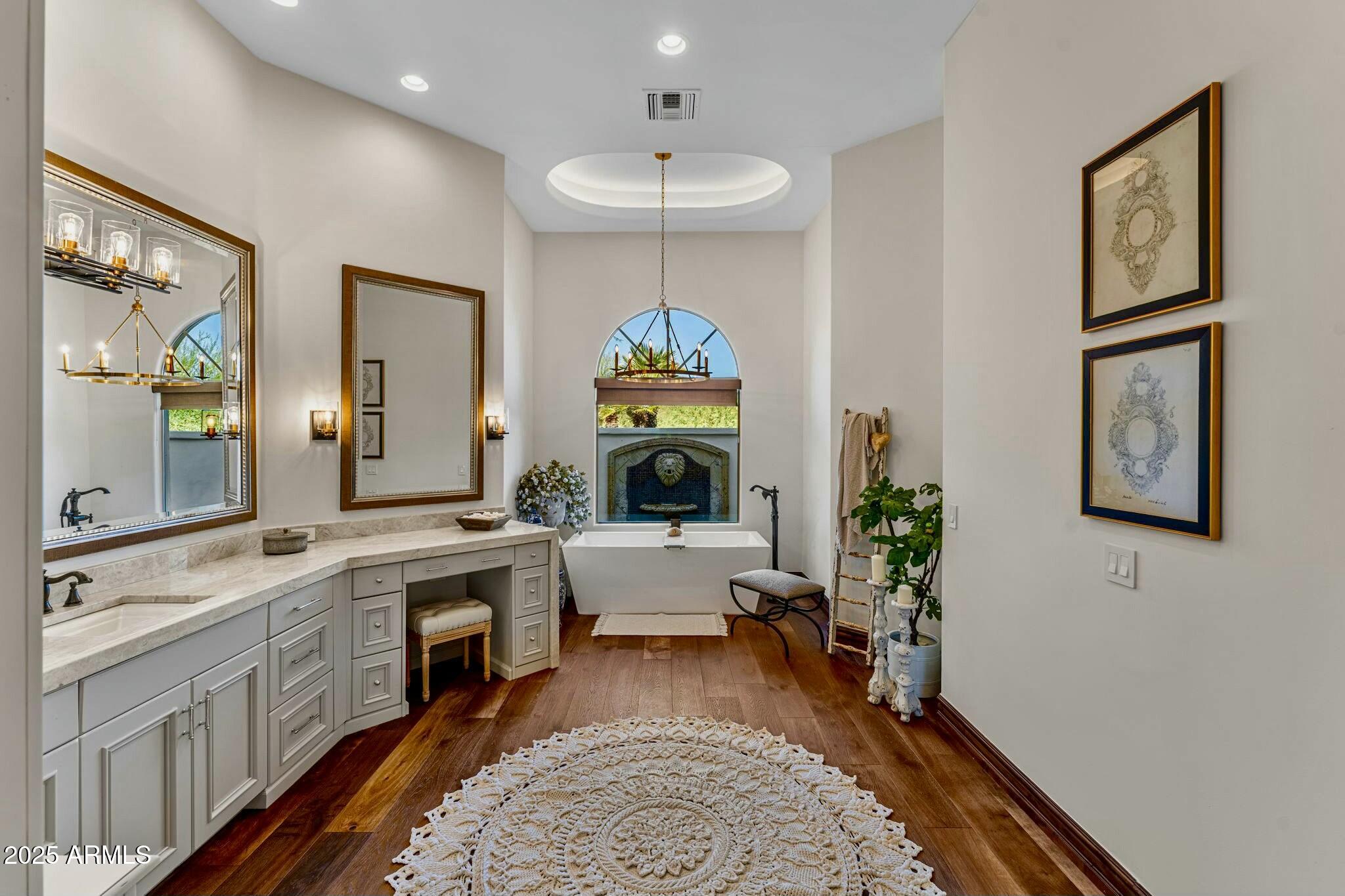 Paradise Valley, Arizona 85253, United States, 5 Bedrooms Bedrooms, ,6 BathroomsBathrooms,Residential,Active,112972