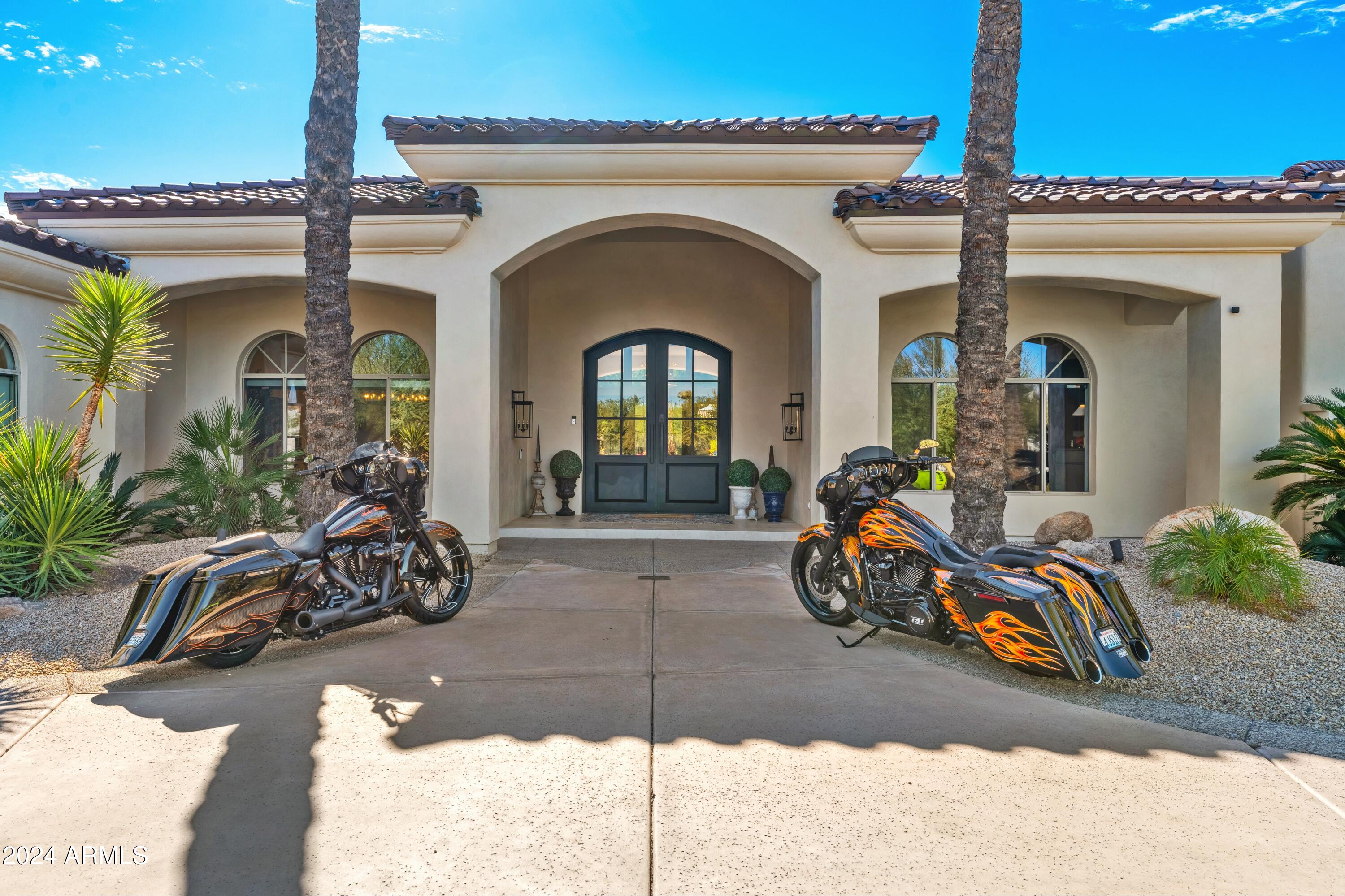 Paradise Valley, Arizona 85253, United States, 5 Bedrooms Bedrooms, ,6 BathroomsBathrooms,Residential,Active,112972