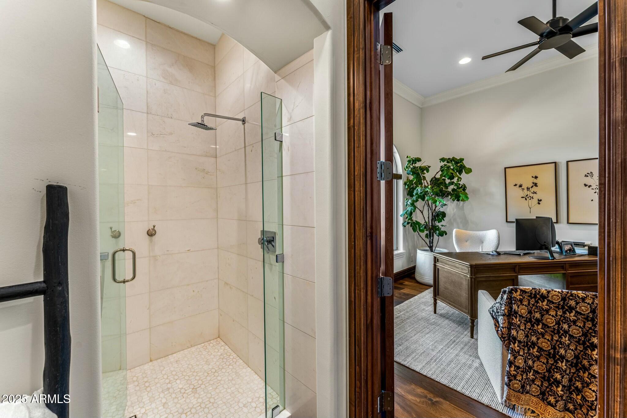 Paradise Valley, Arizona 85253, United States, 5 Bedrooms Bedrooms, ,6 BathroomsBathrooms,Residential,Active,112972