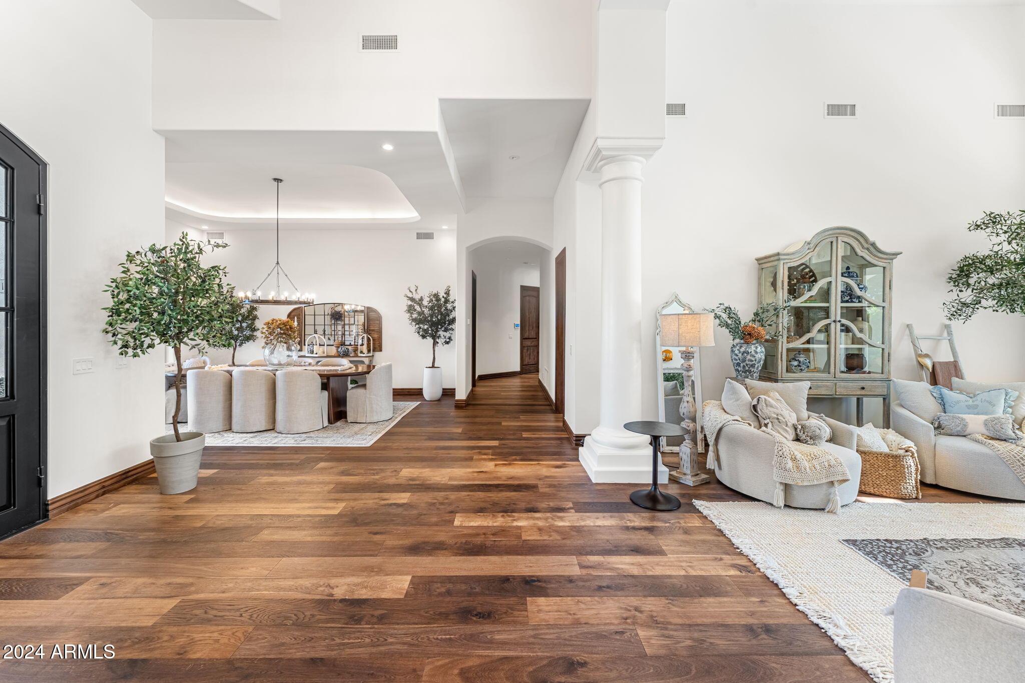 Paradise Valley, Arizona 85253, United States, 5 Bedrooms Bedrooms, ,6 BathroomsBathrooms,Residential,Active,112972