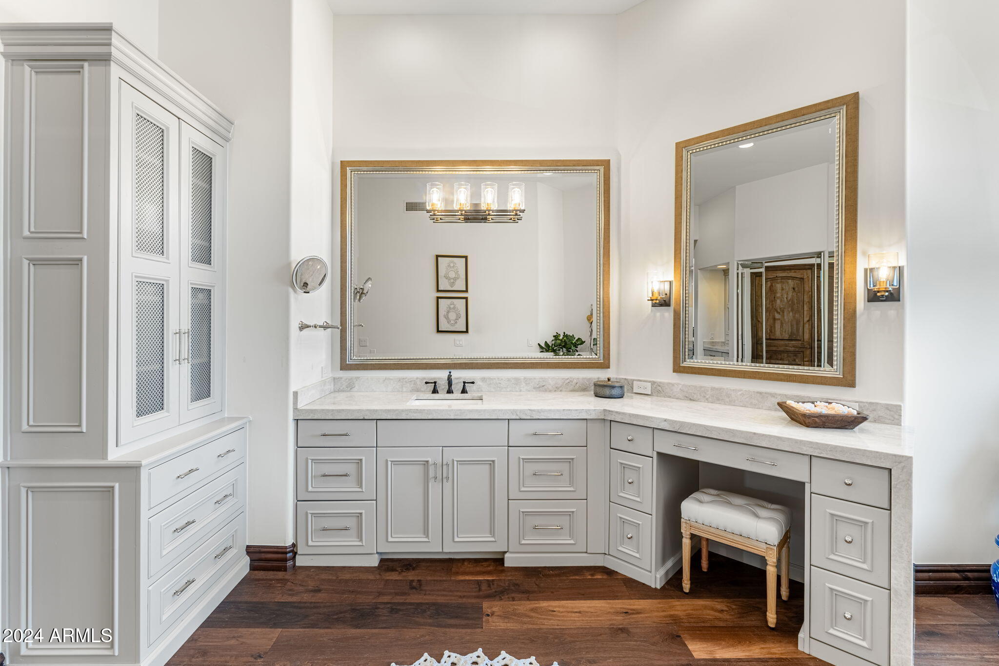 Paradise Valley, Arizona 85253, United States, 5 Bedrooms Bedrooms, ,6 BathroomsBathrooms,Residential,Active,112972