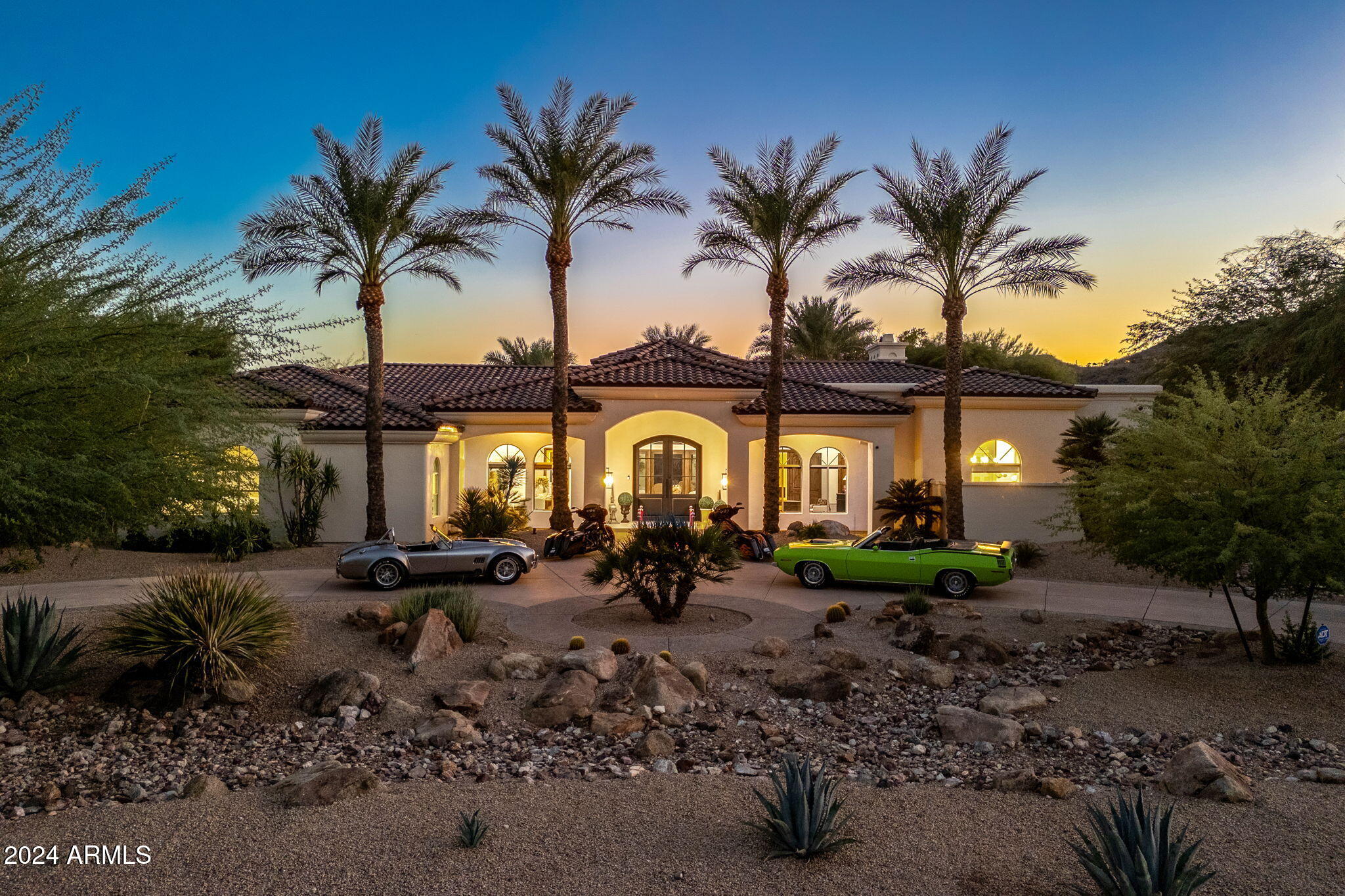 Paradise Valley, Arizona 85253, United States, 5 Bedrooms Bedrooms, ,6 BathroomsBathrooms,Residential,Active,112972