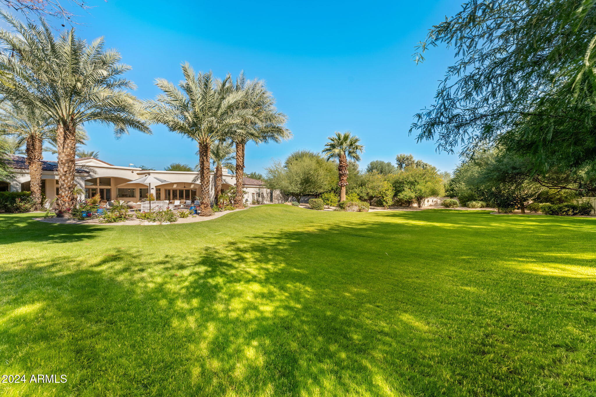 Paradise Valley, Arizona 85253, United States, 5 Bedrooms Bedrooms, ,6 BathroomsBathrooms,Residential,Active,112972