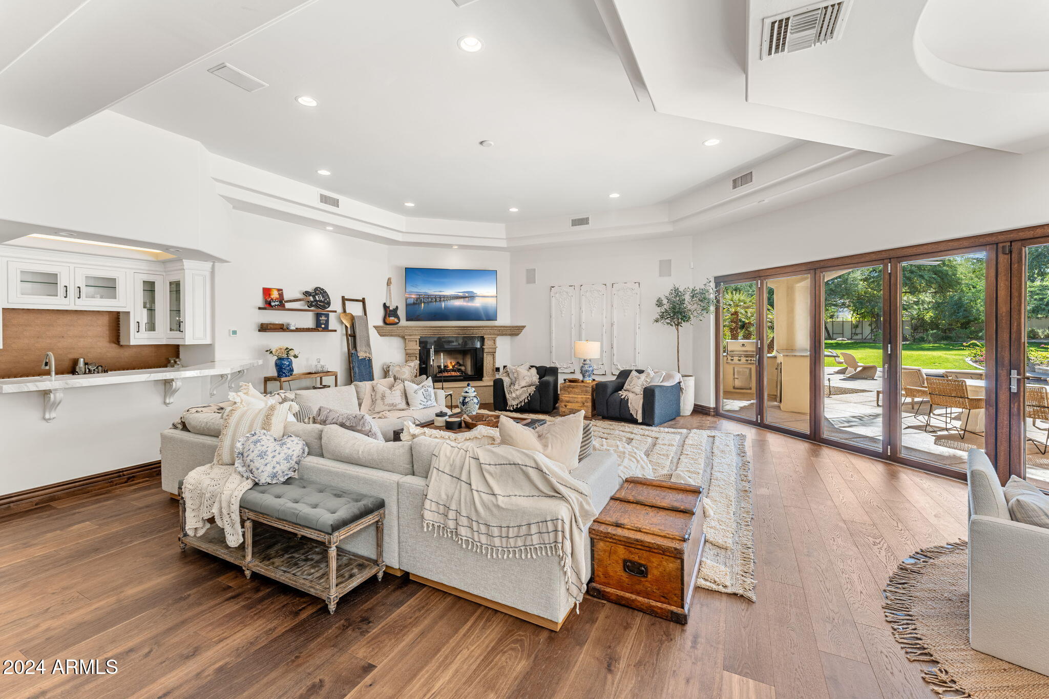 Paradise Valley, Arizona 85253, United States, 5 Bedrooms Bedrooms, ,6 BathroomsBathrooms,Residential,Active,112972