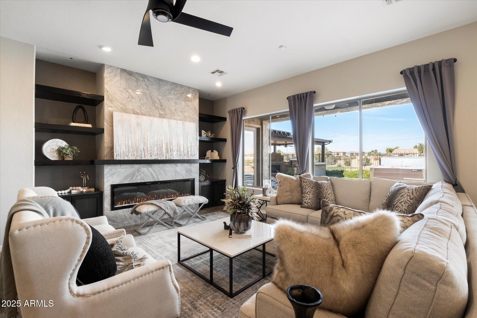 3374 E VIRGIL Drive
