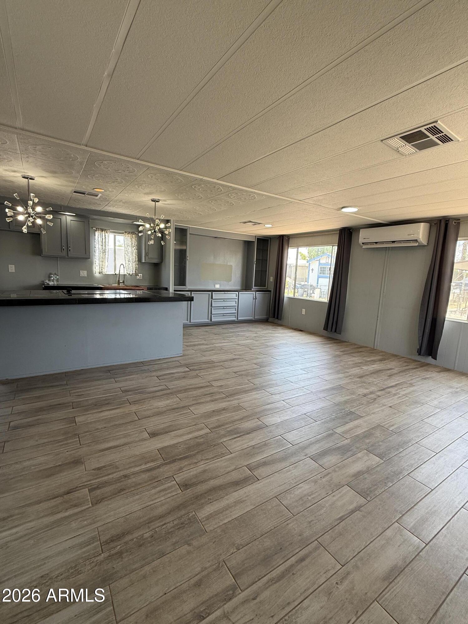 12727 W Glendale Avenue, Unit 98 --