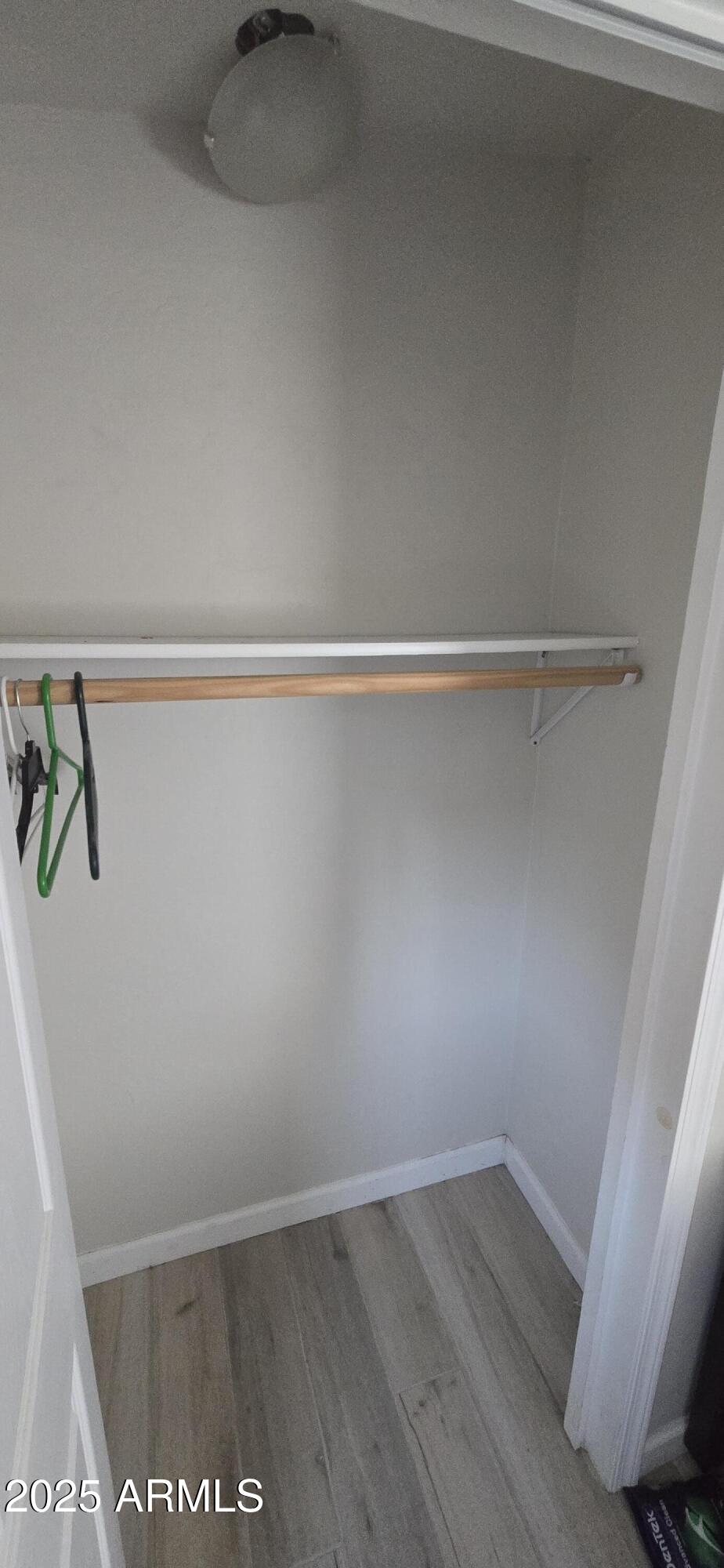 1122 E FILLMORE Street