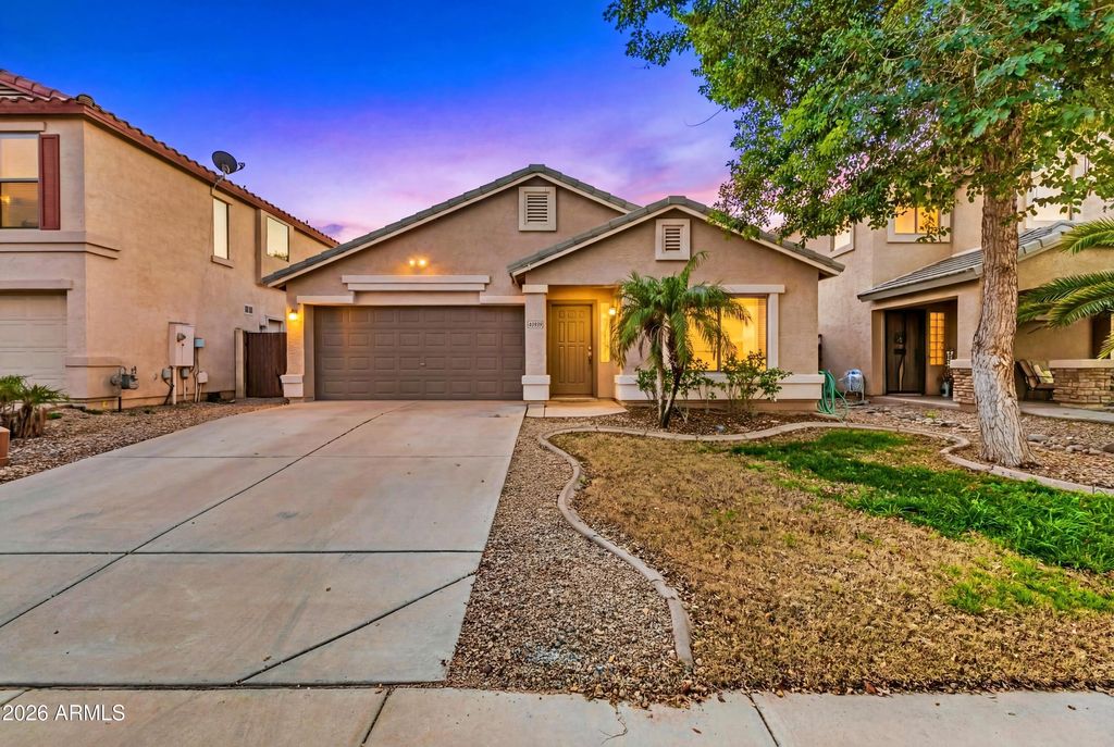 Photo of 40939 W Hayden Drive, Maricopa, AZ 85138 (MLS # 6980070)