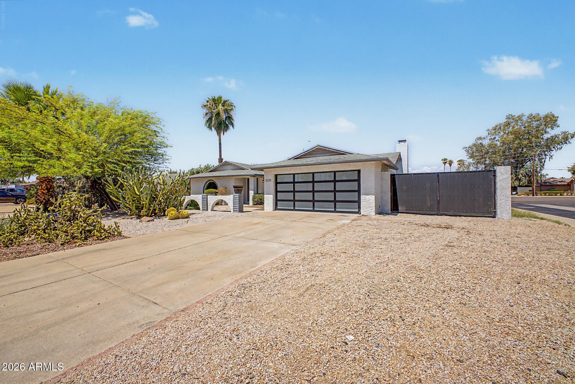 5228 E KAREN Drive
