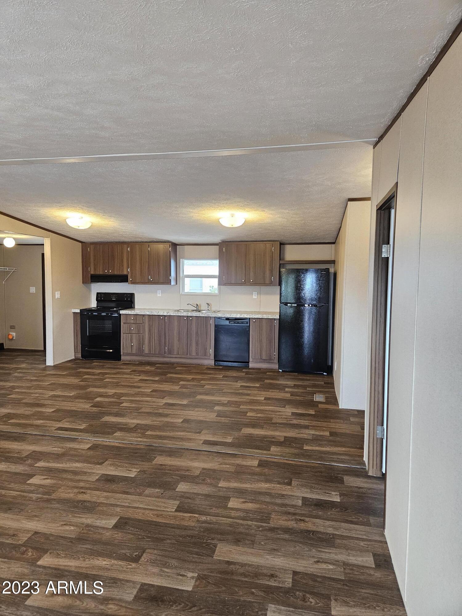 Sierra Vista Village - Residential