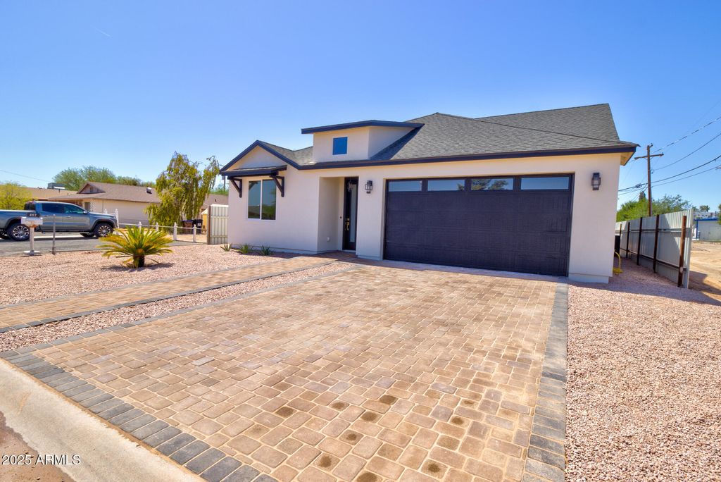 Photo of 461 W Lindbergh Avenue, Coolidge, AZ 85128 (MLS # 6926154)