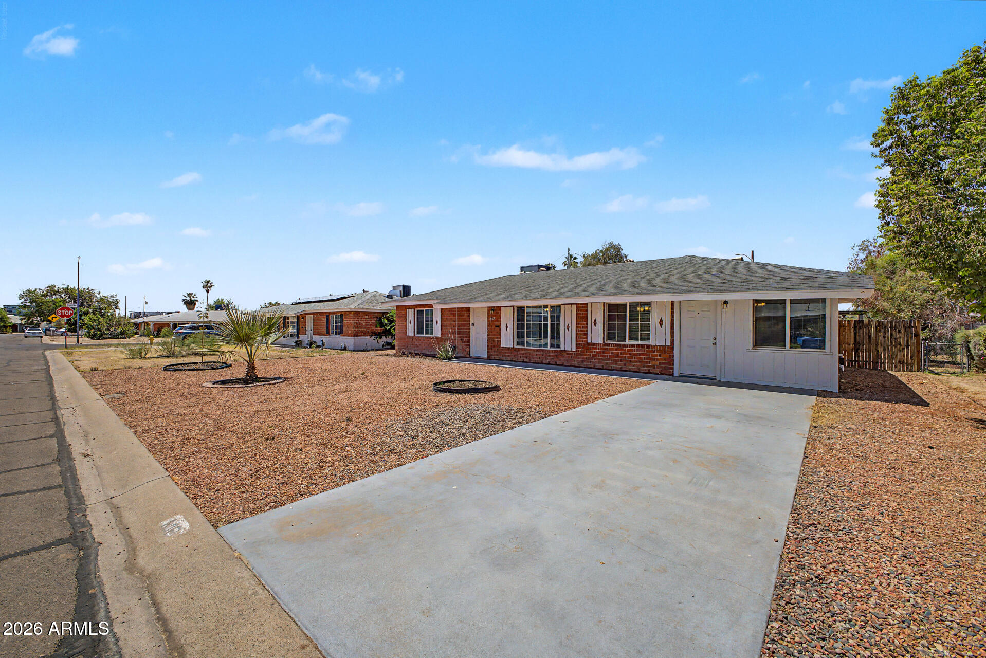 608 N 47TH Place