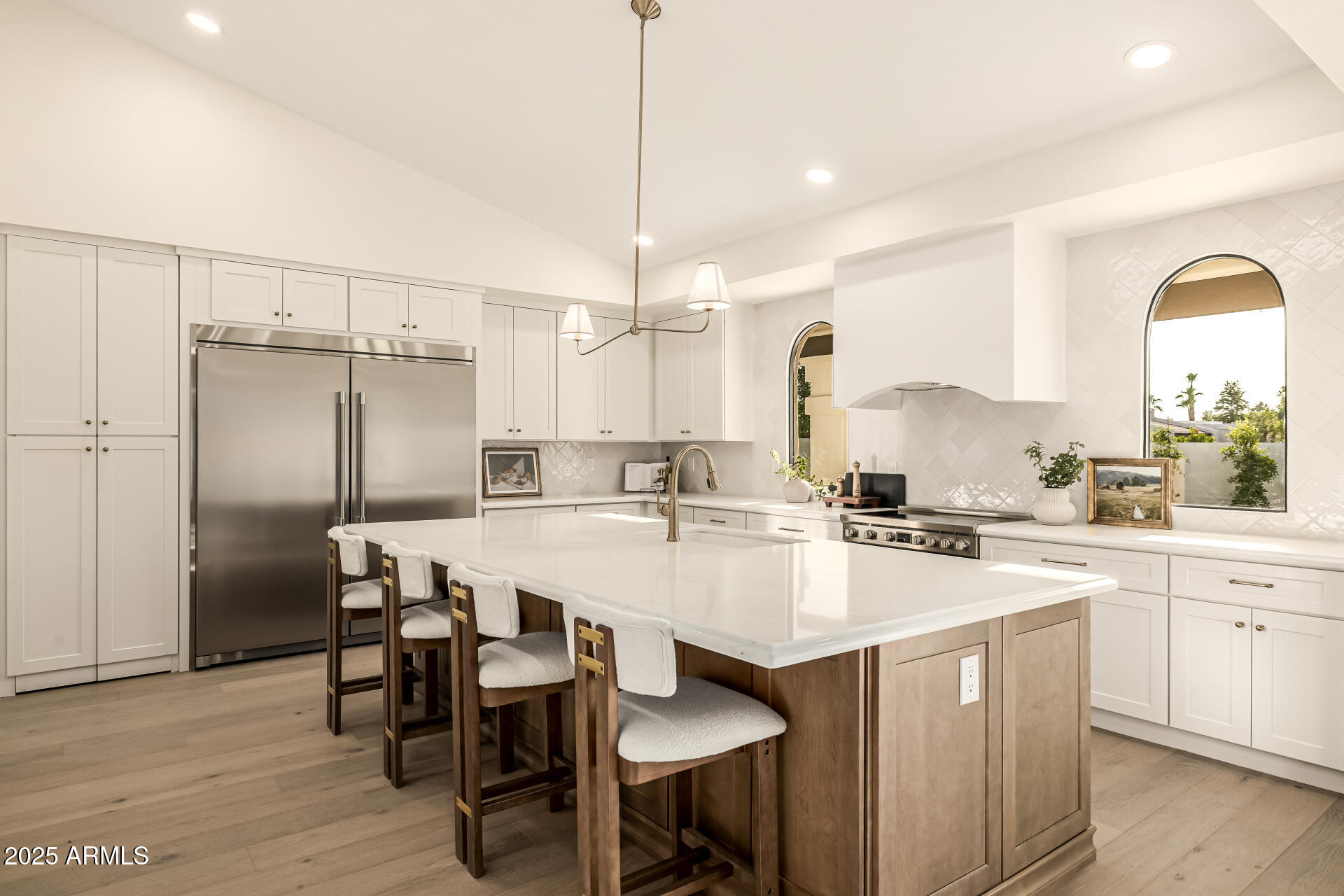 9826 N 83RD Place