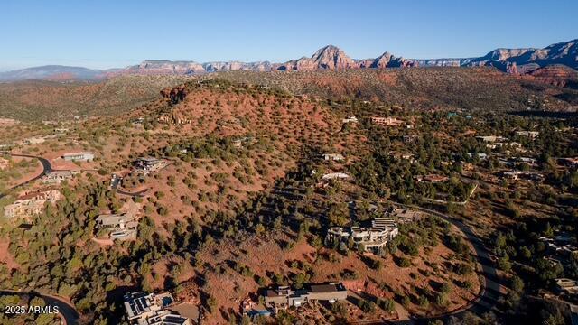 25 SCENIC Drive -