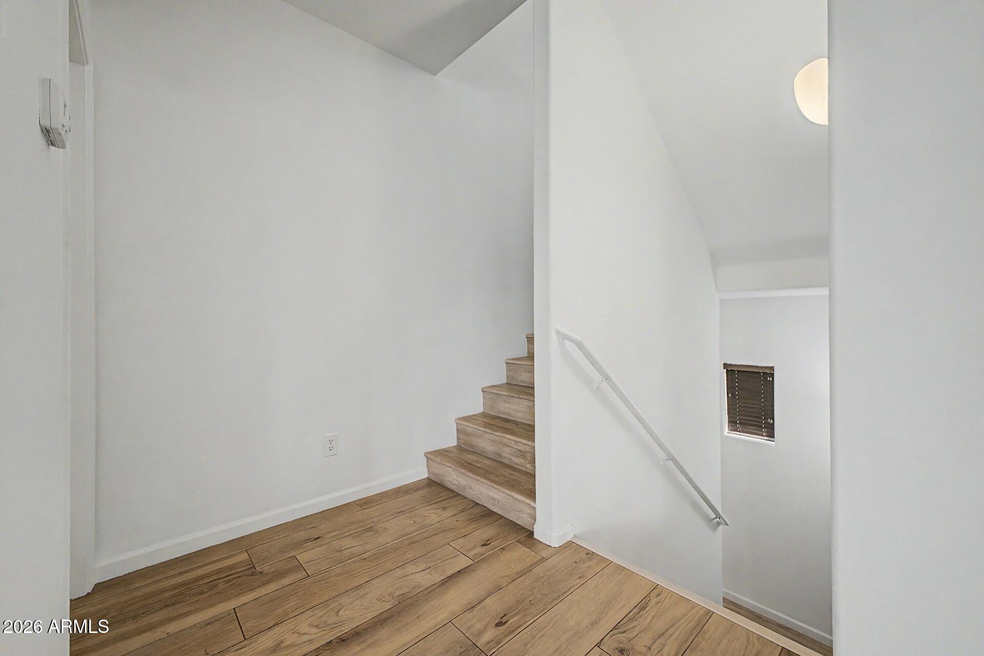 VIA DE CIELO - Residential