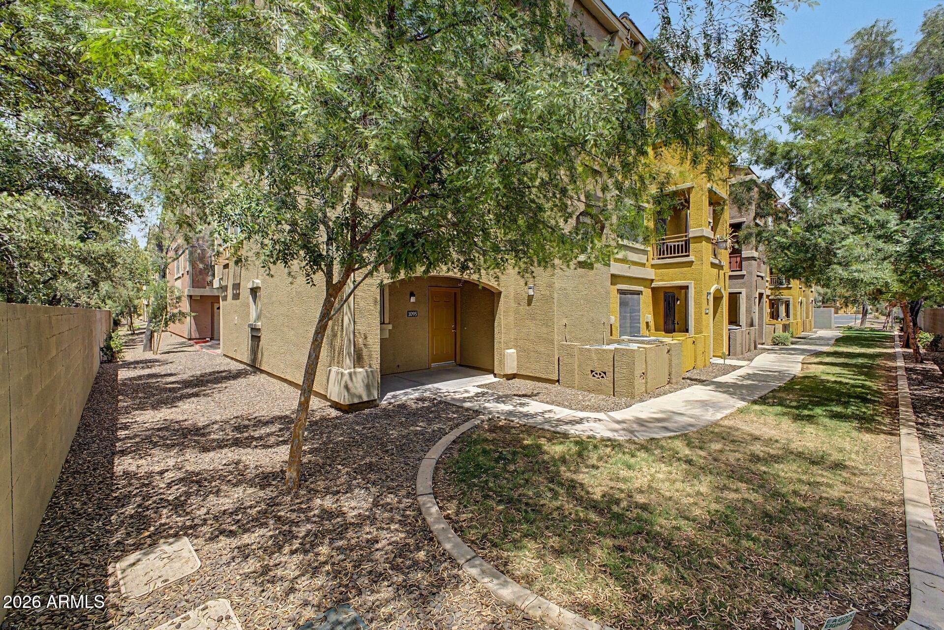 VIA DE CIELO - Residential