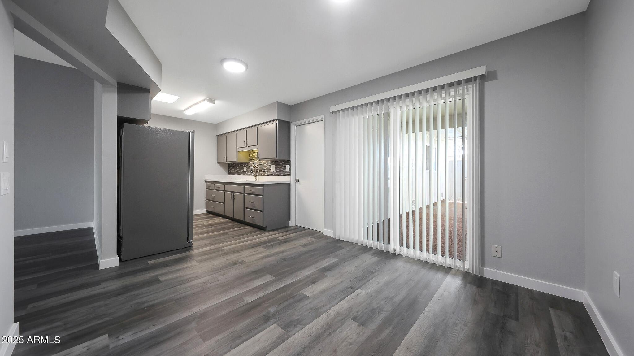 9903 W HAWTHORN Drive