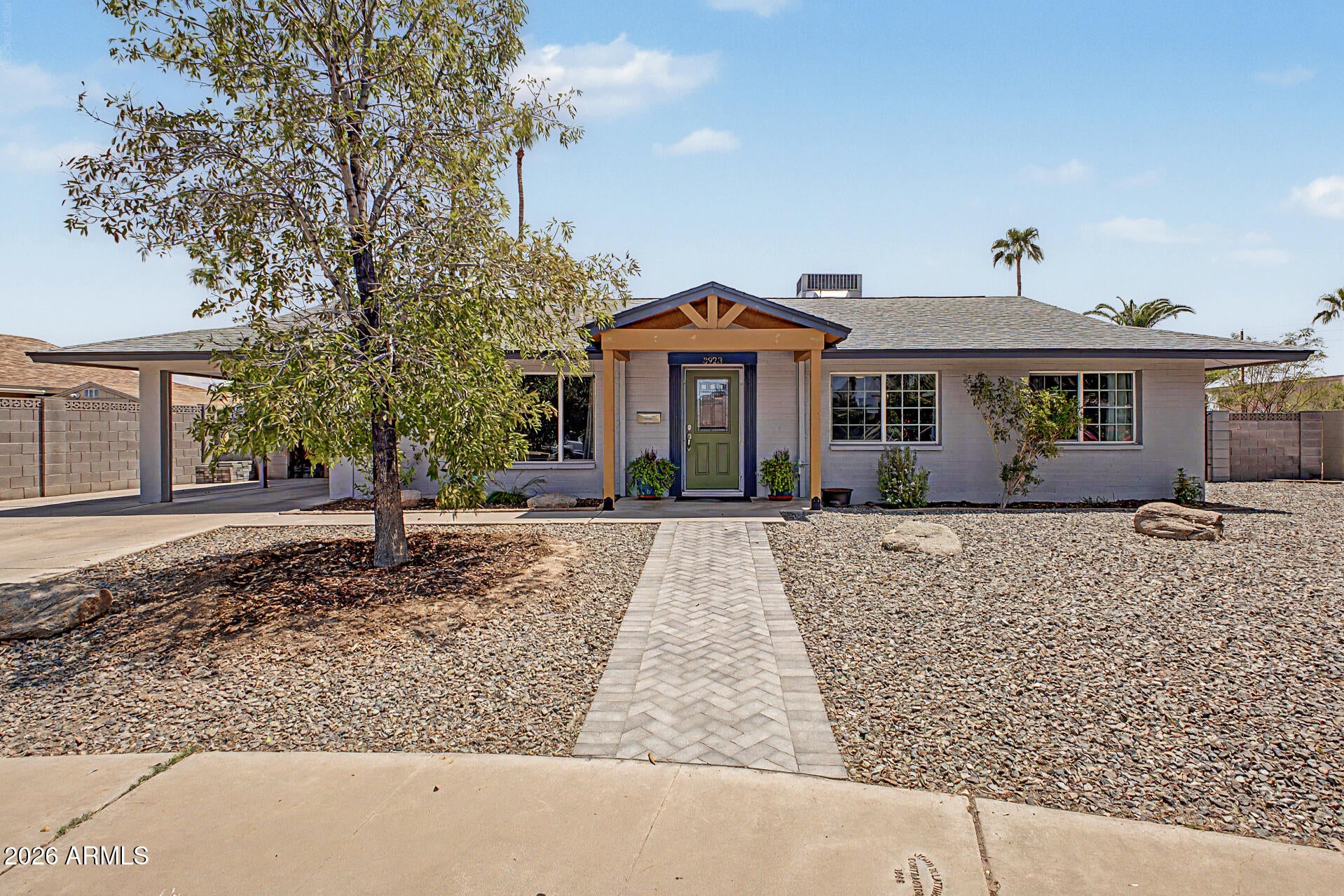 3923 S DORSEY Lane