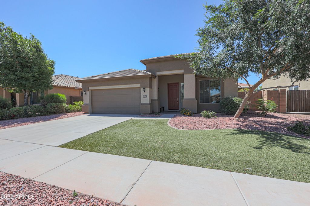 Photo of 11863 W Alvarado Road, Avondale, AZ 85392 (MLS # 6923682)
