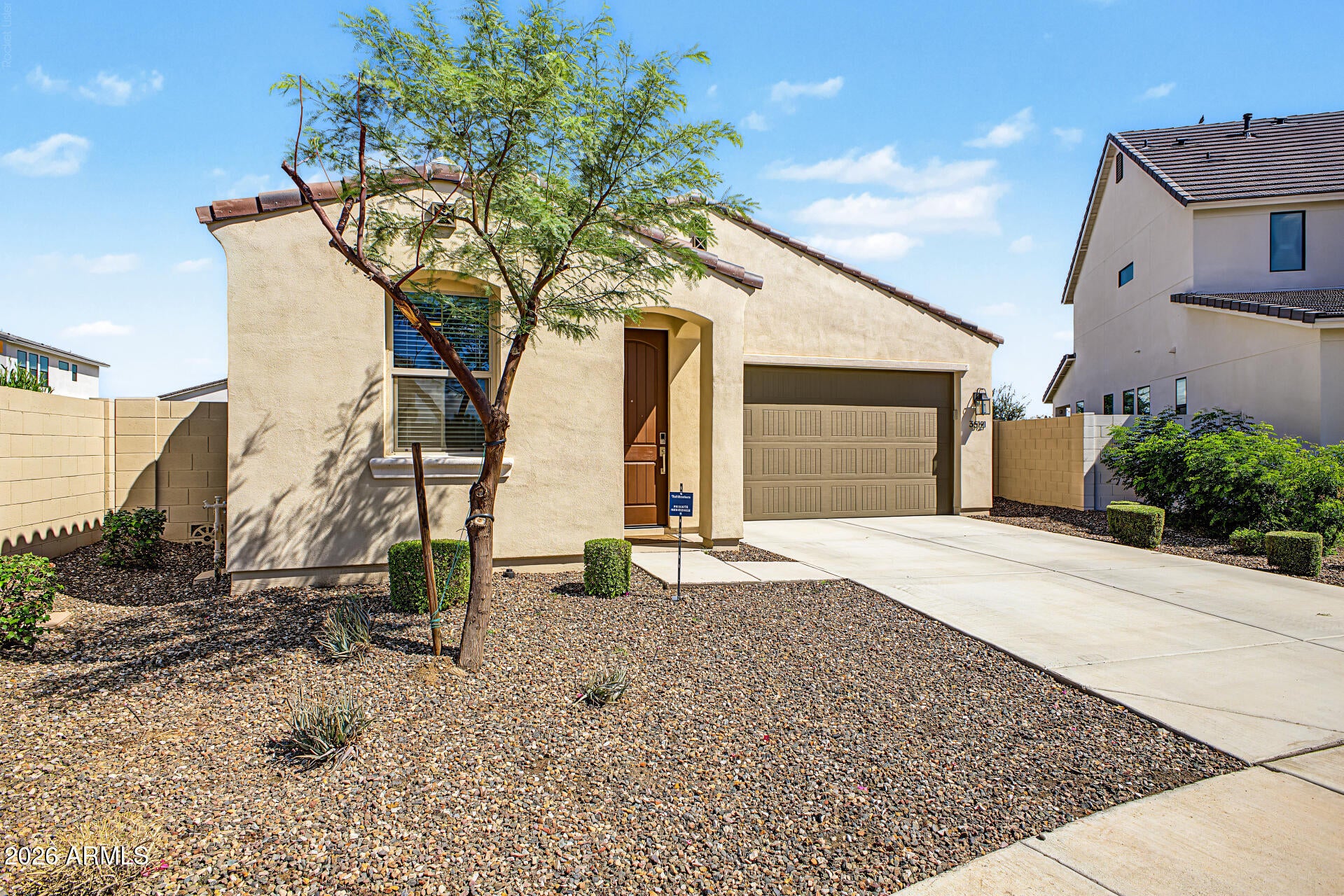 35121 N MAGNETTE Way