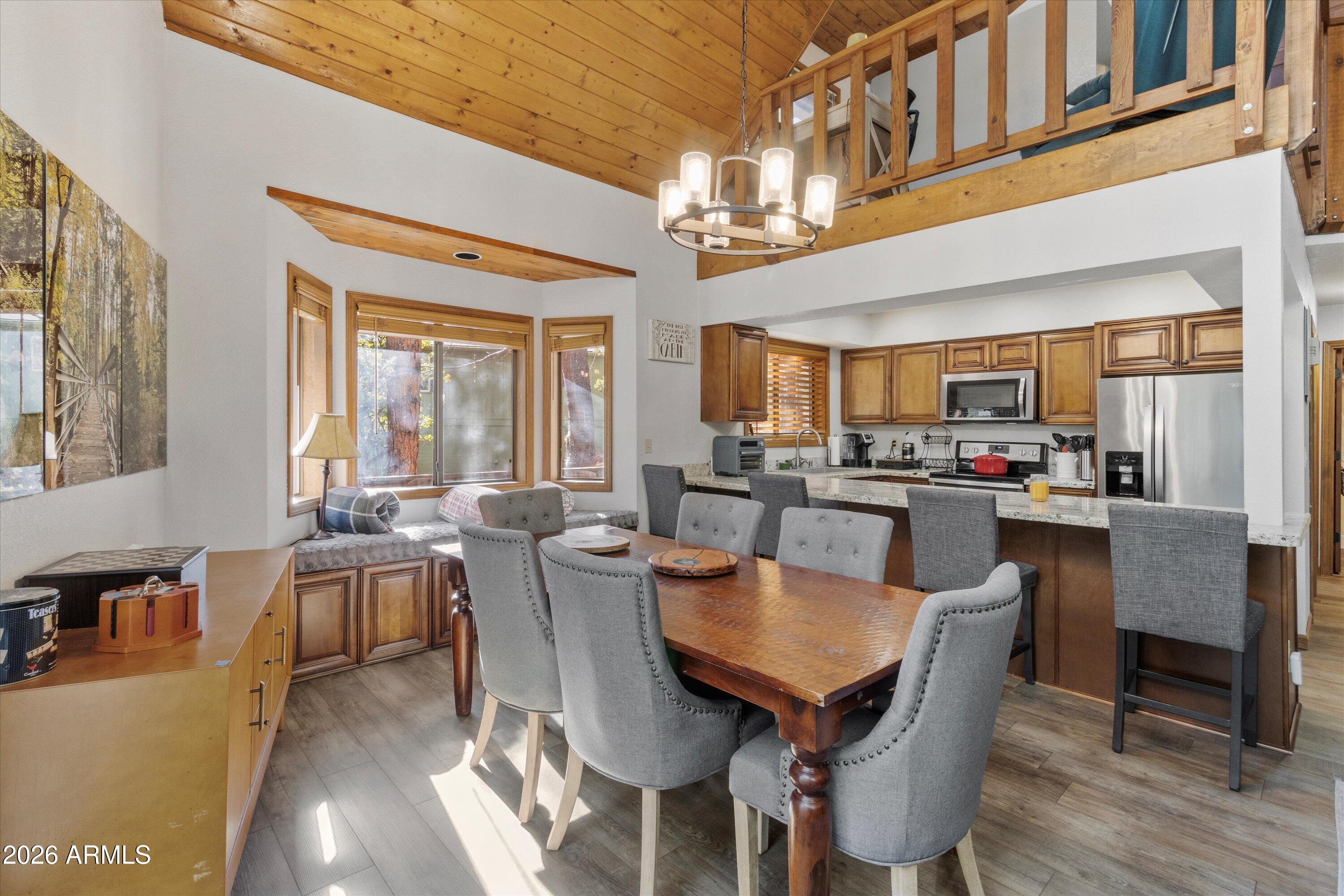 PORTAL PINE CREEK CANYON 2 - Residential