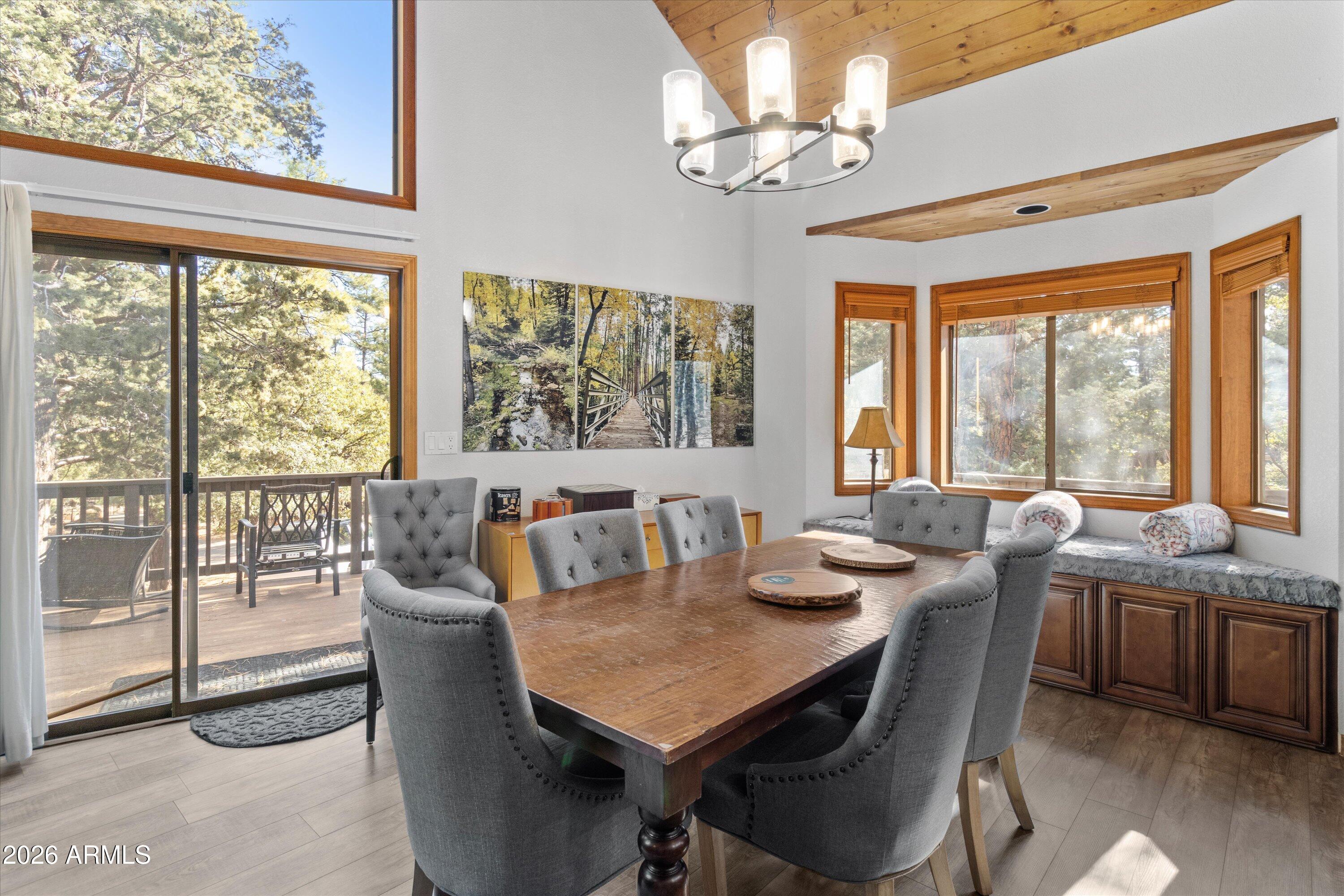 PORTAL PINE CREEK CANYON 2 - Residential