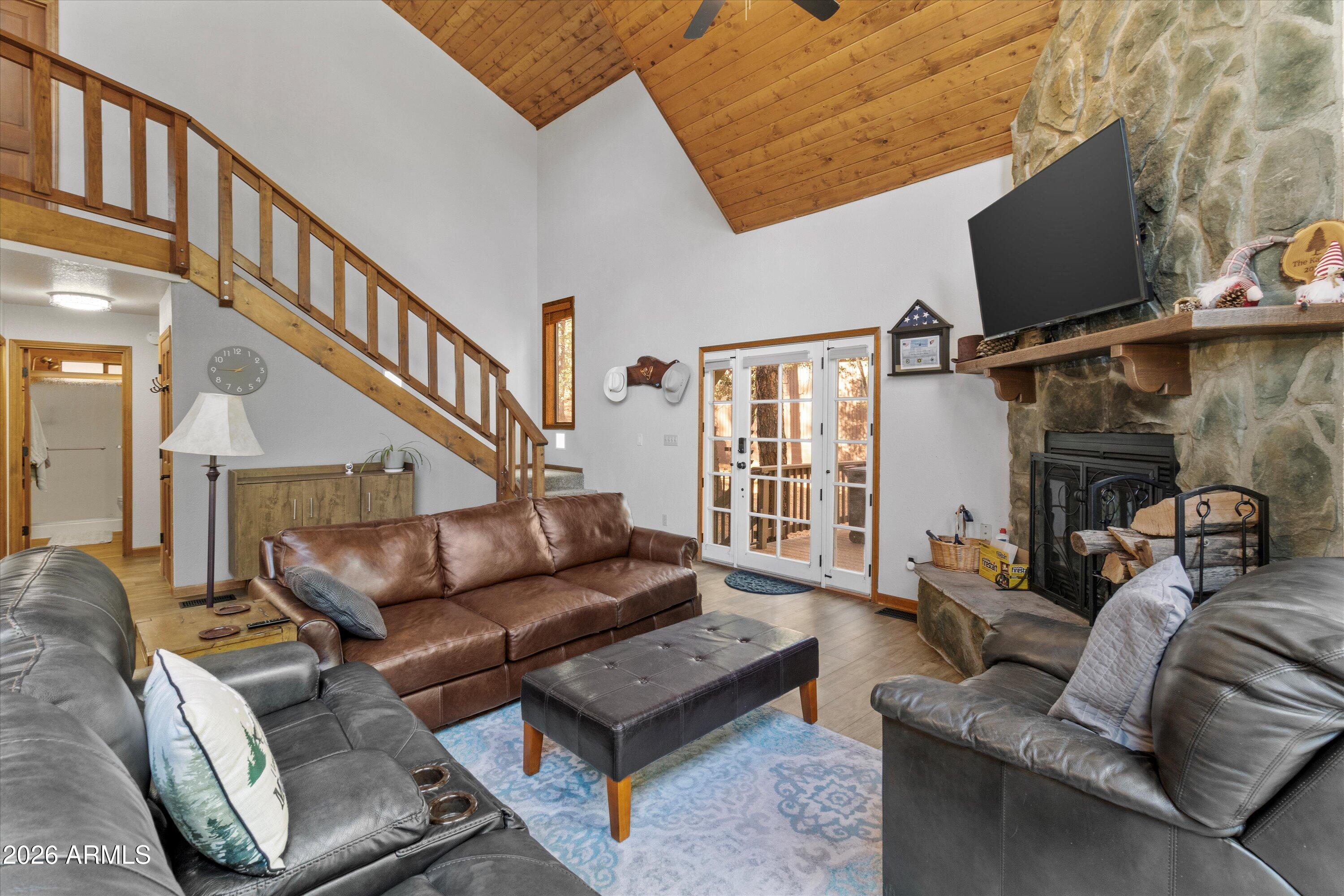 PORTAL PINE CREEK CANYON 2 - Residential