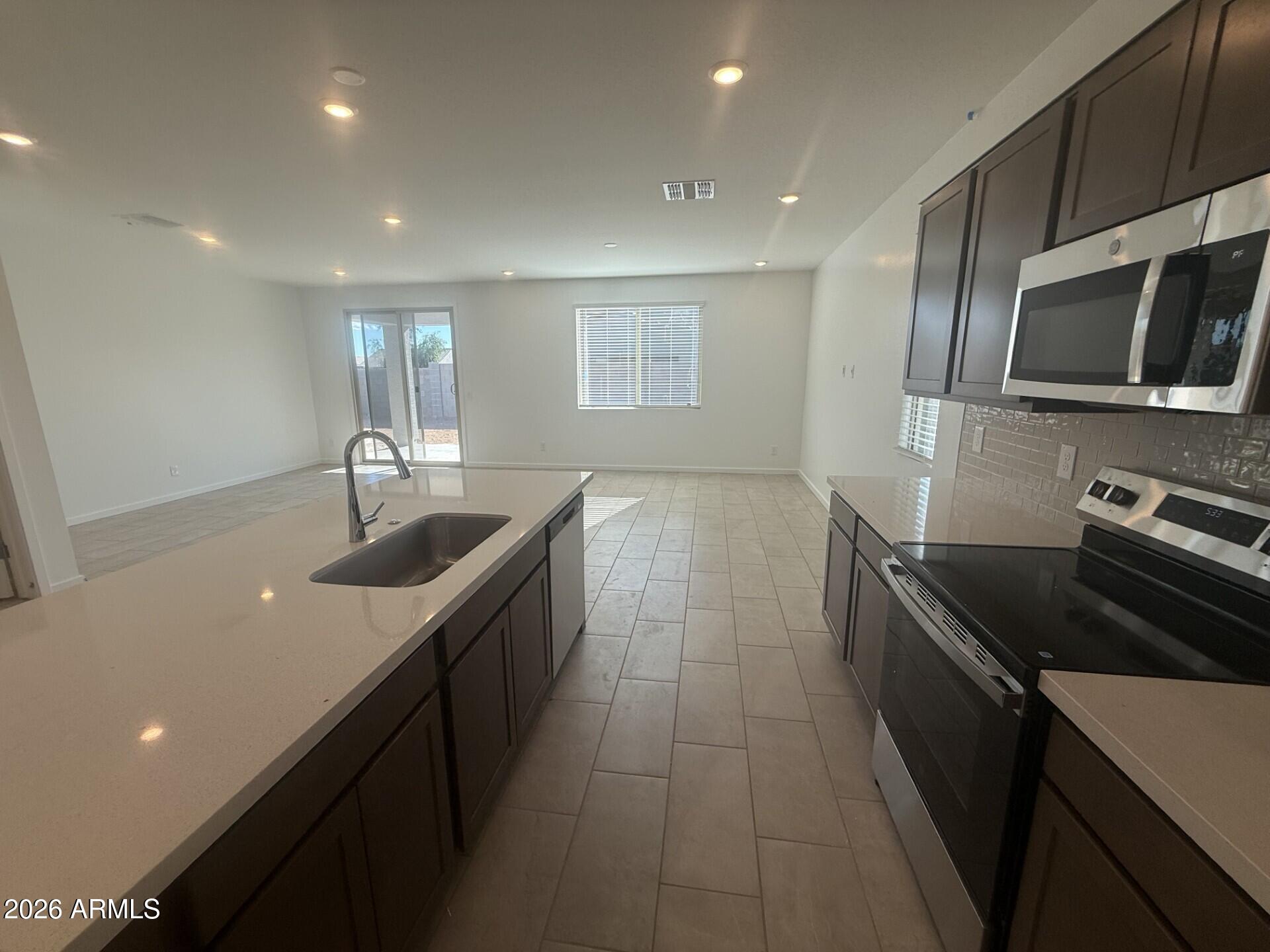 25229 W LA SALLE Street