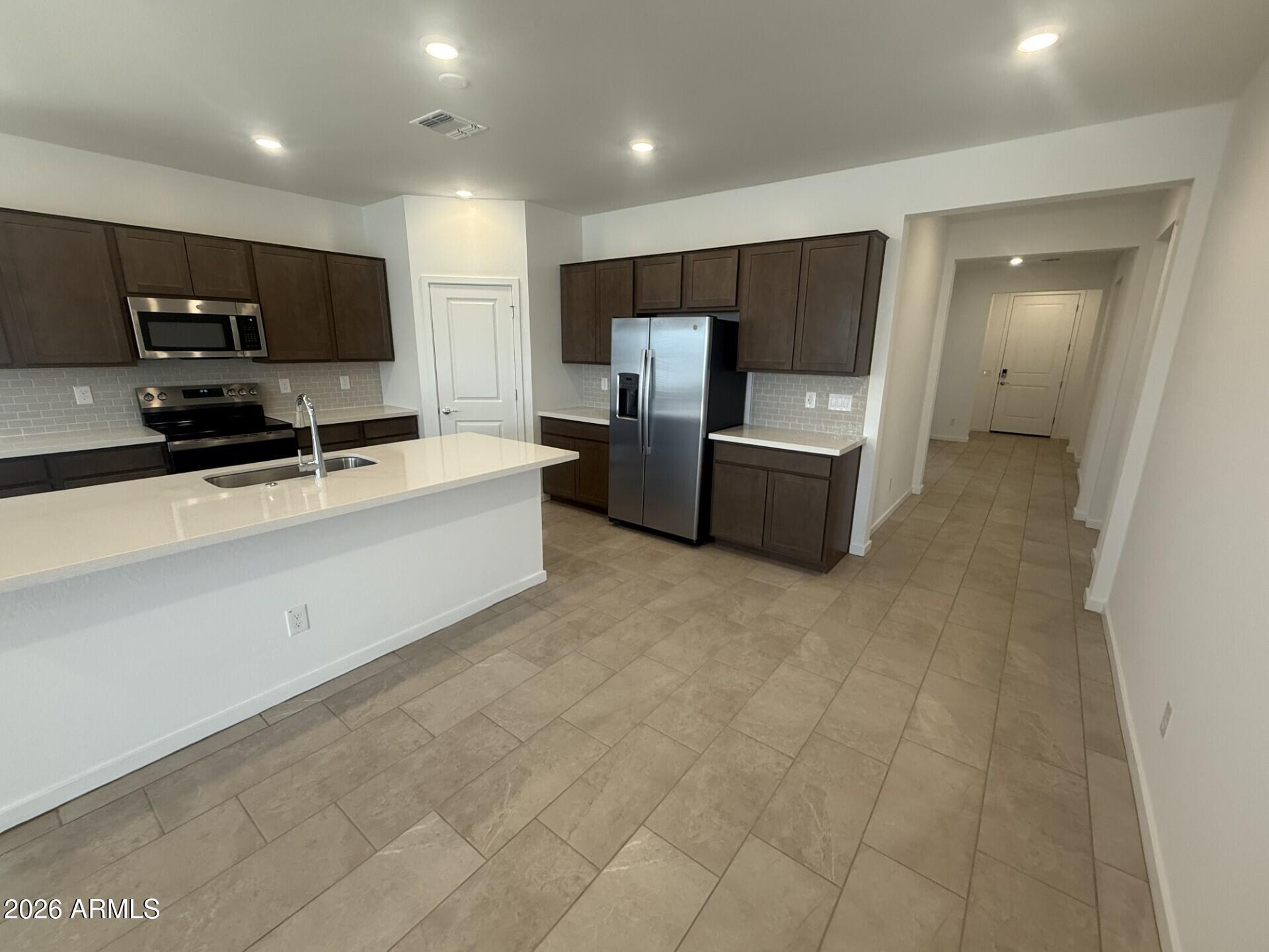 25229 W LA SALLE Street