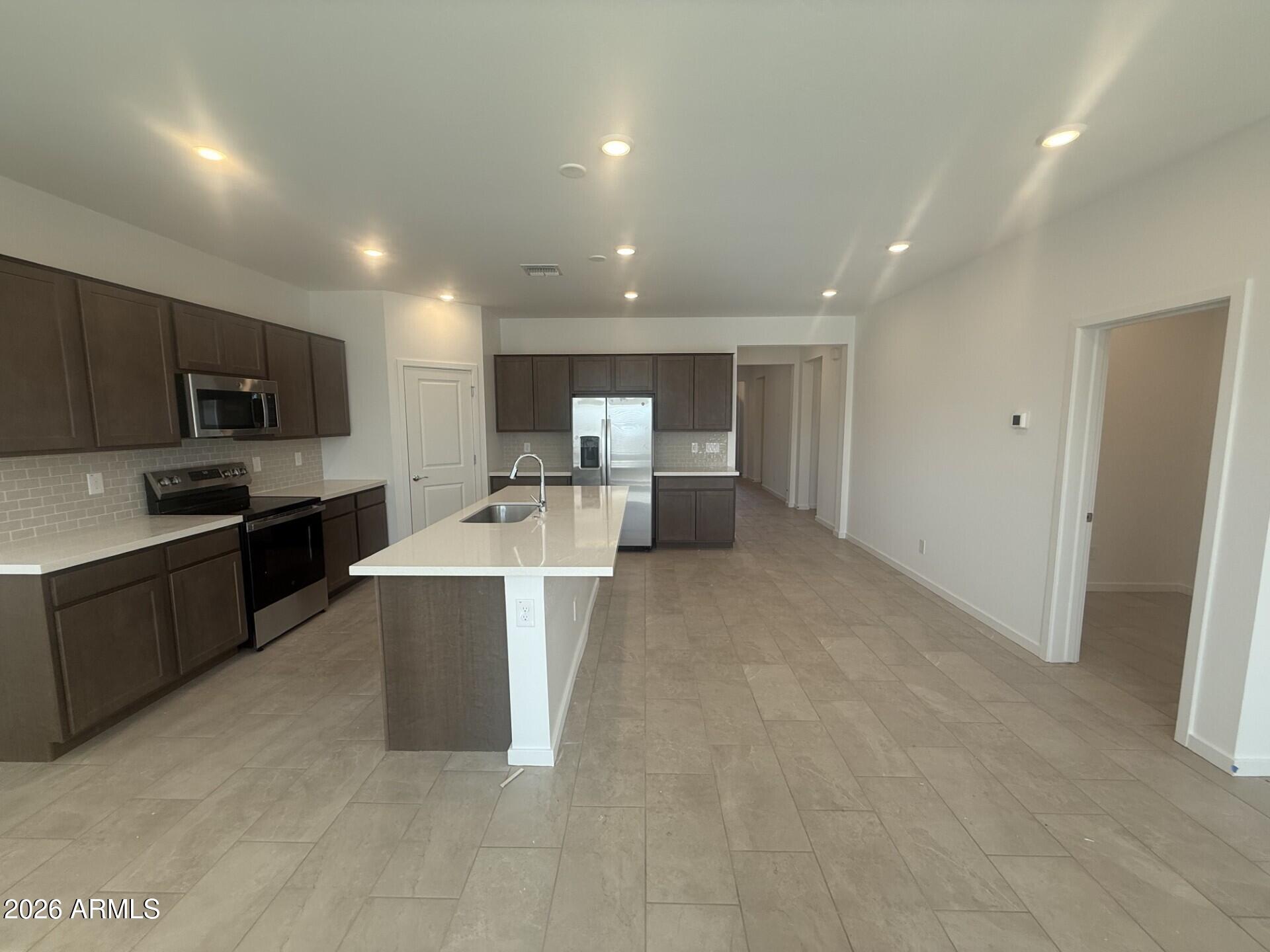 25229 W LA SALLE Street