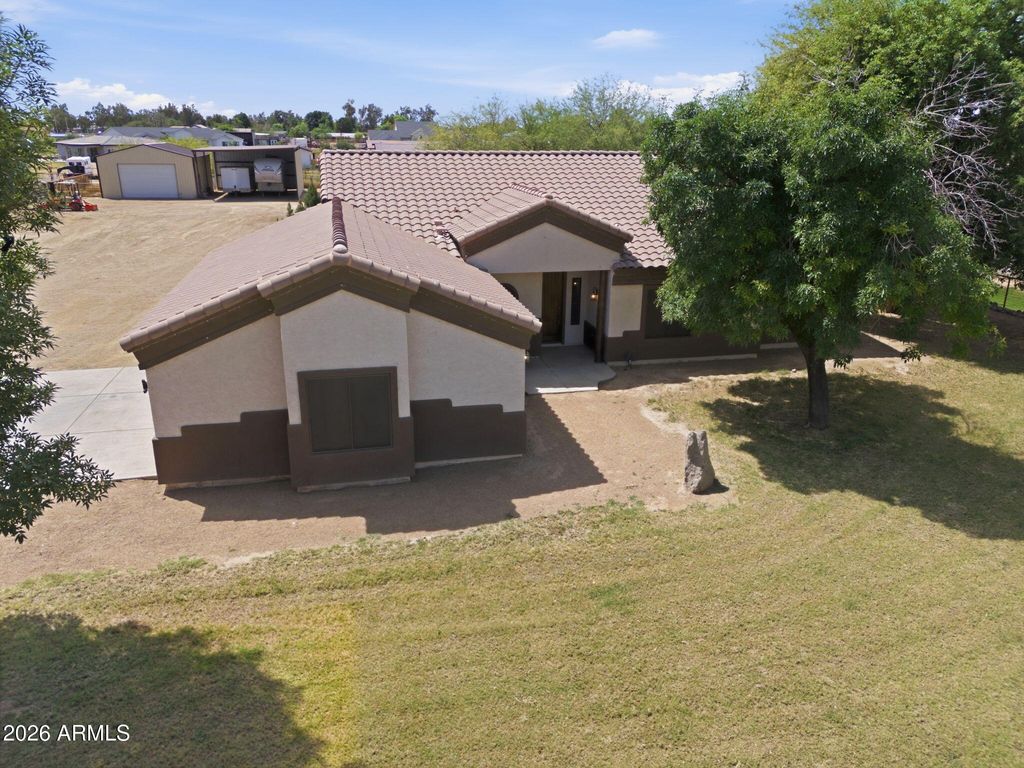 Photo of 4881 E Rogers Lane, San Tan Valley, AZ 85140 (MLS # 7018953)