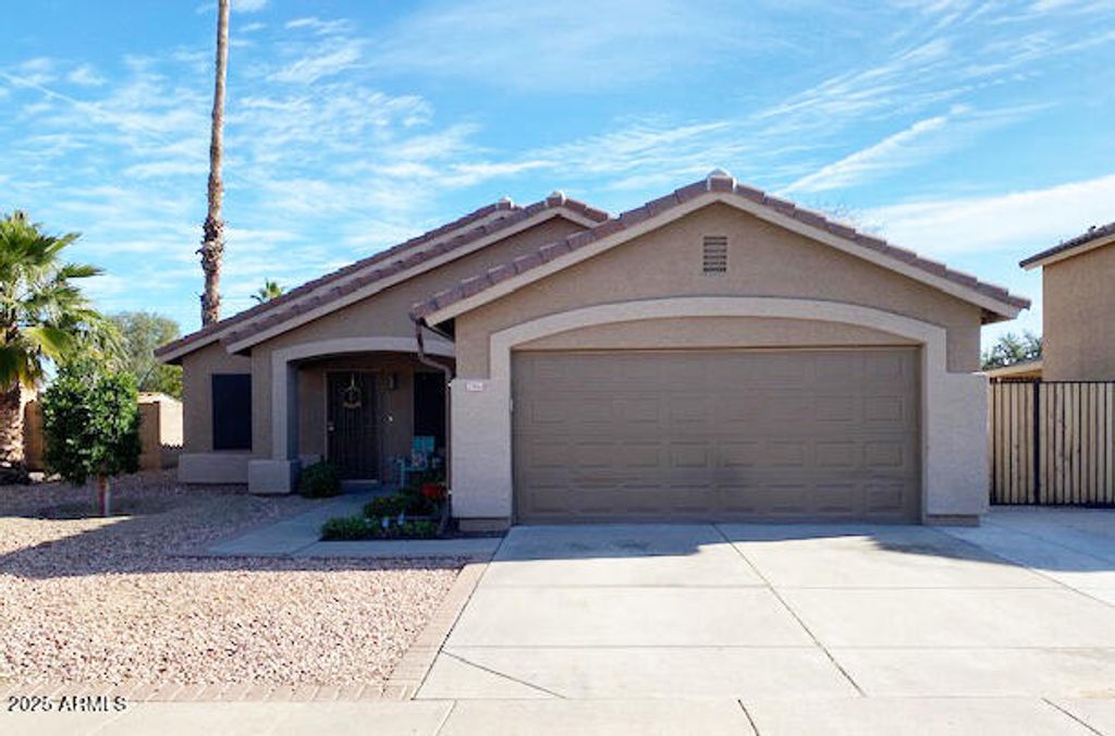 Photo of 23863 N 36th Avenue, Glendale, AZ 85310 (MLS # 6961726)