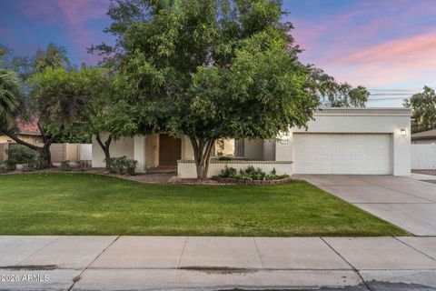 8133 E Via Sonrisa -- Scottsdale AZ 85258