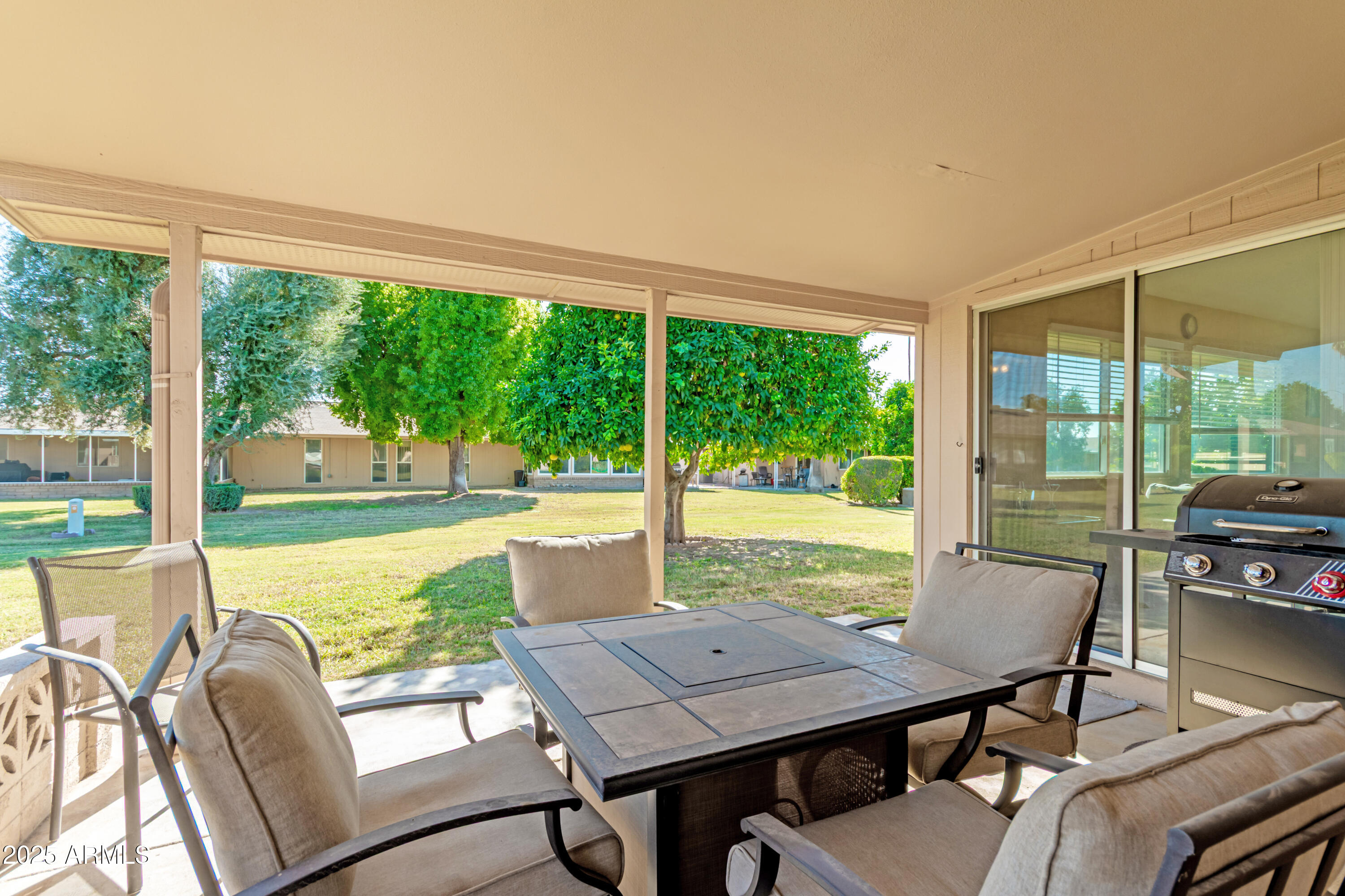 9437 W Long Hills Drive