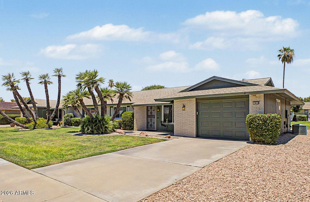 Photo of 9618 W Long Hills Drive, Sun City, AZ 85351 (MLS # 7044694)