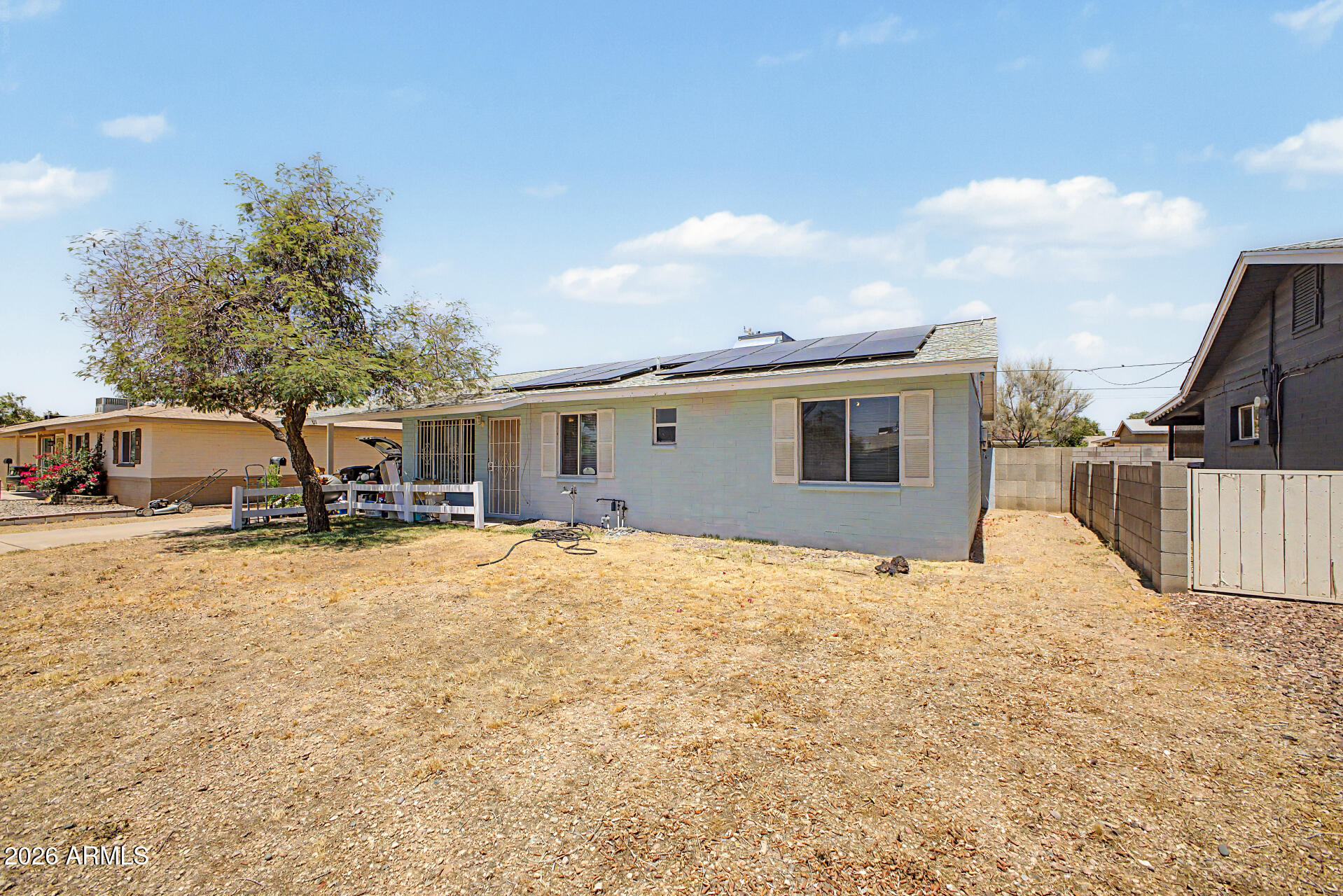 820 E BUTLER Drive