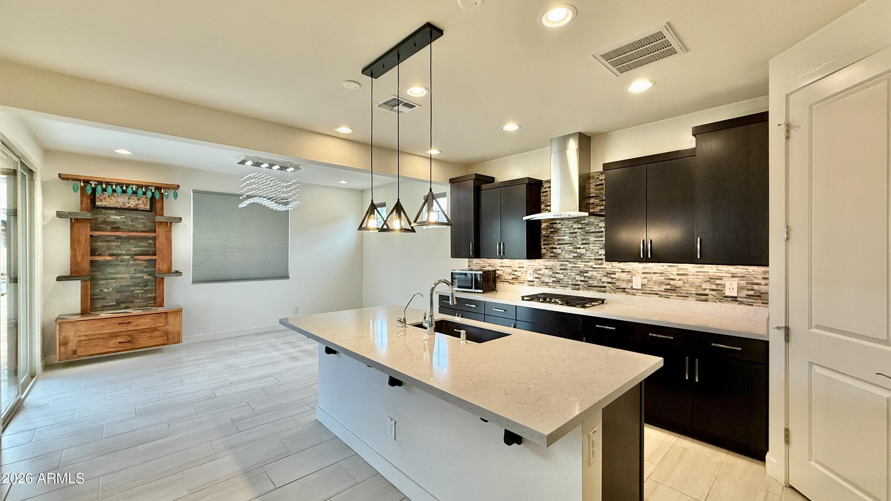 20447 E DOMINGO Road