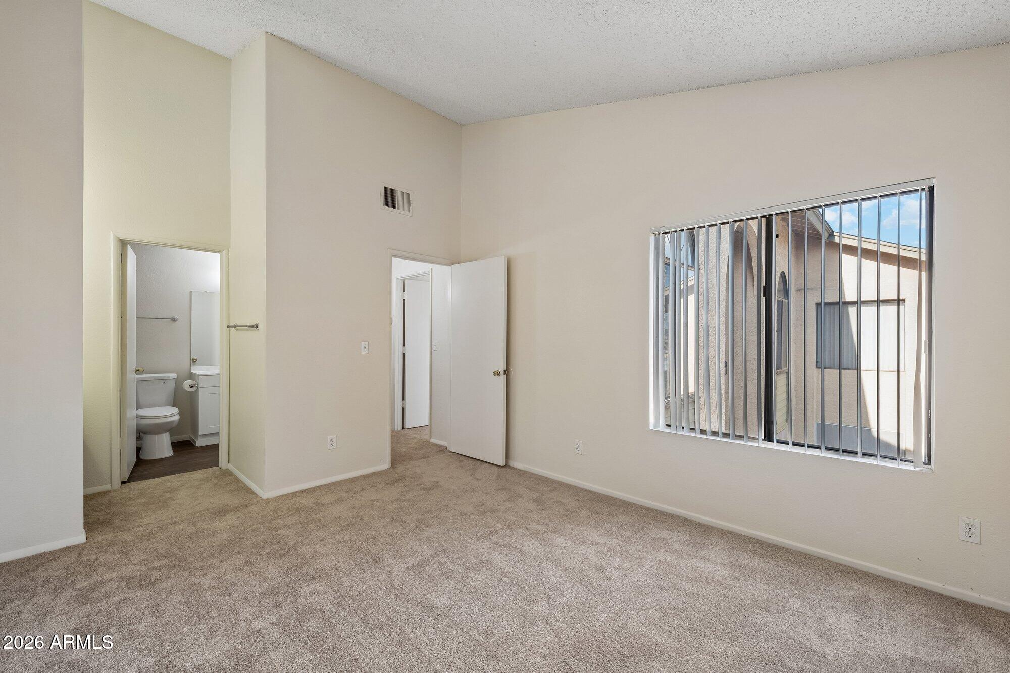 5236 W PEORIA Avenue 239
